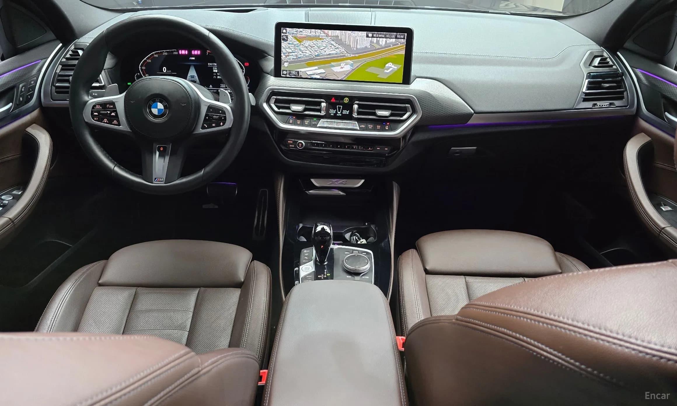 X4 (G02)