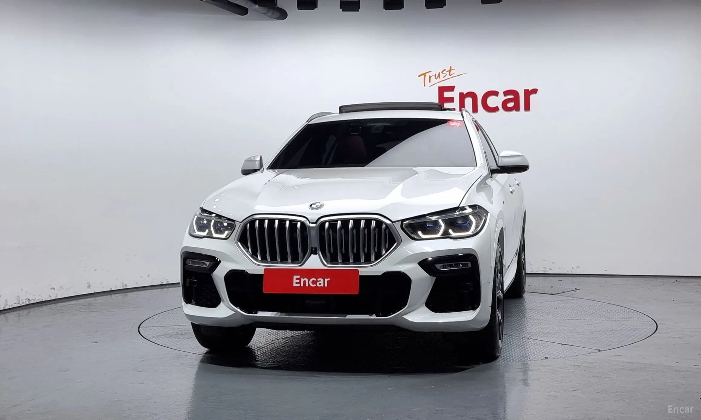 X6 (G06)