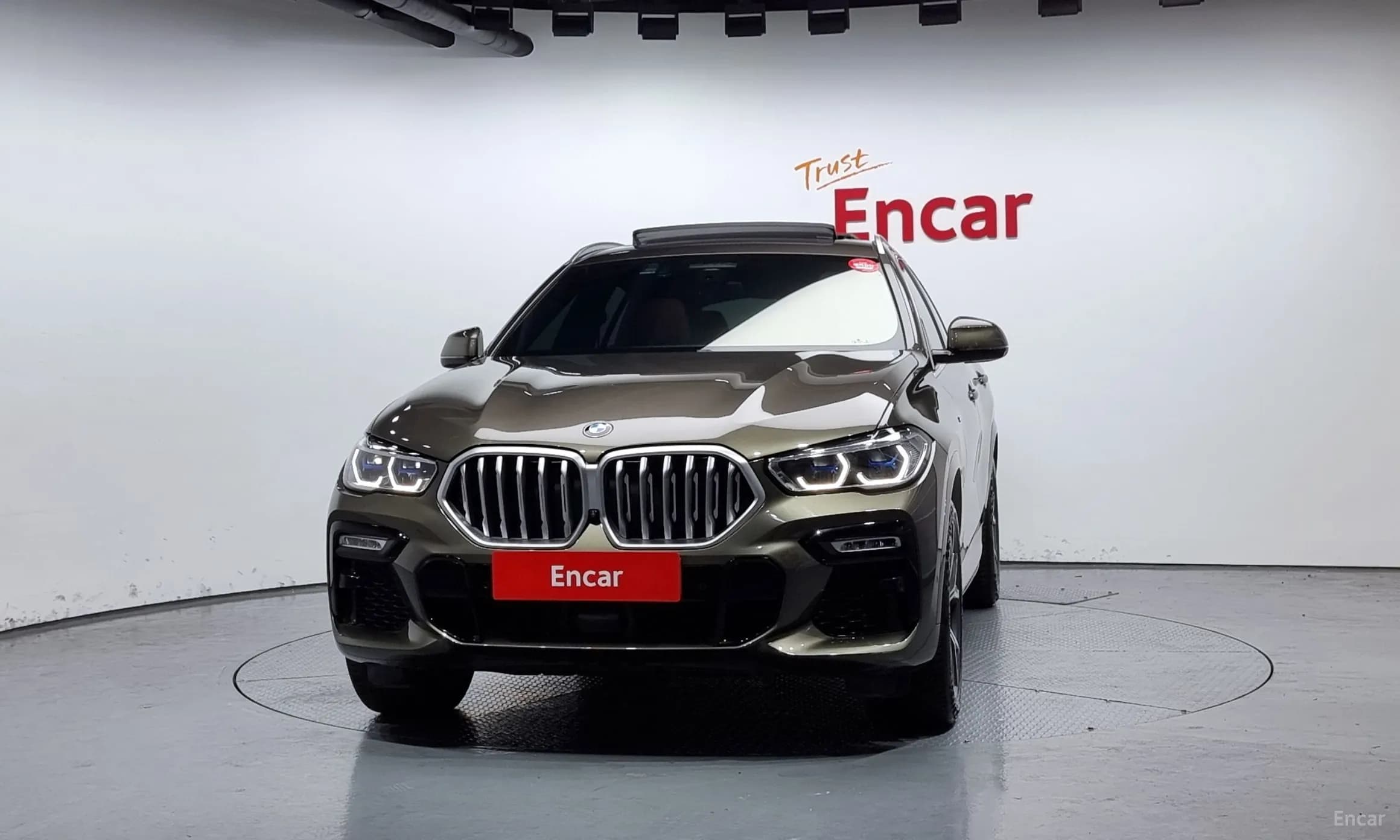 X6 (G06)