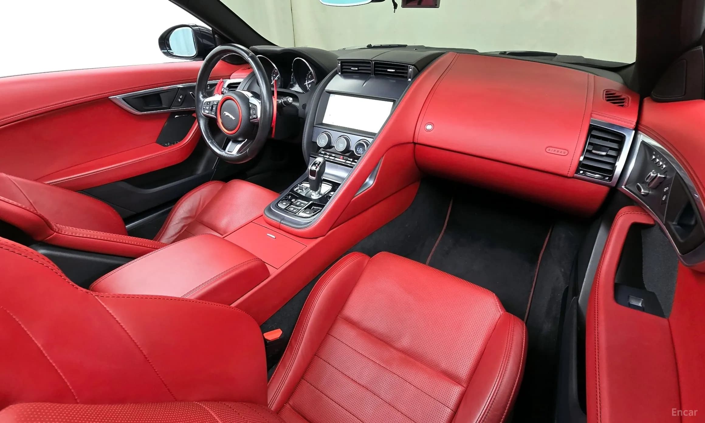 F-TYPE