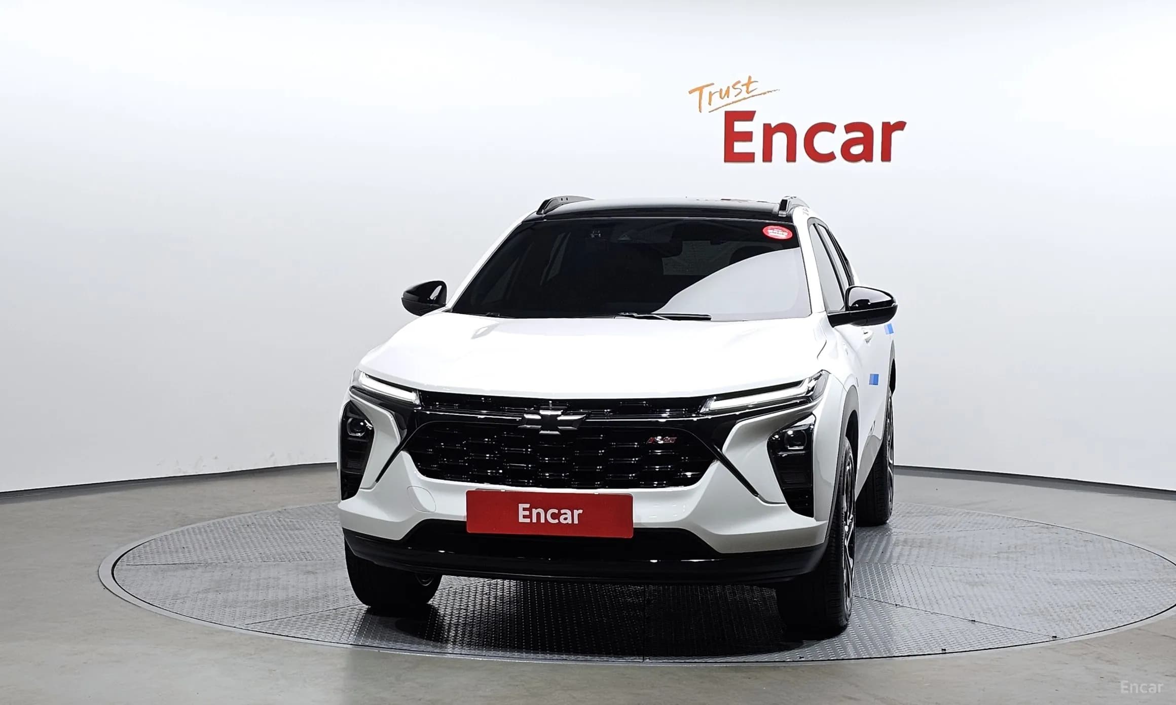 Trax Crossover