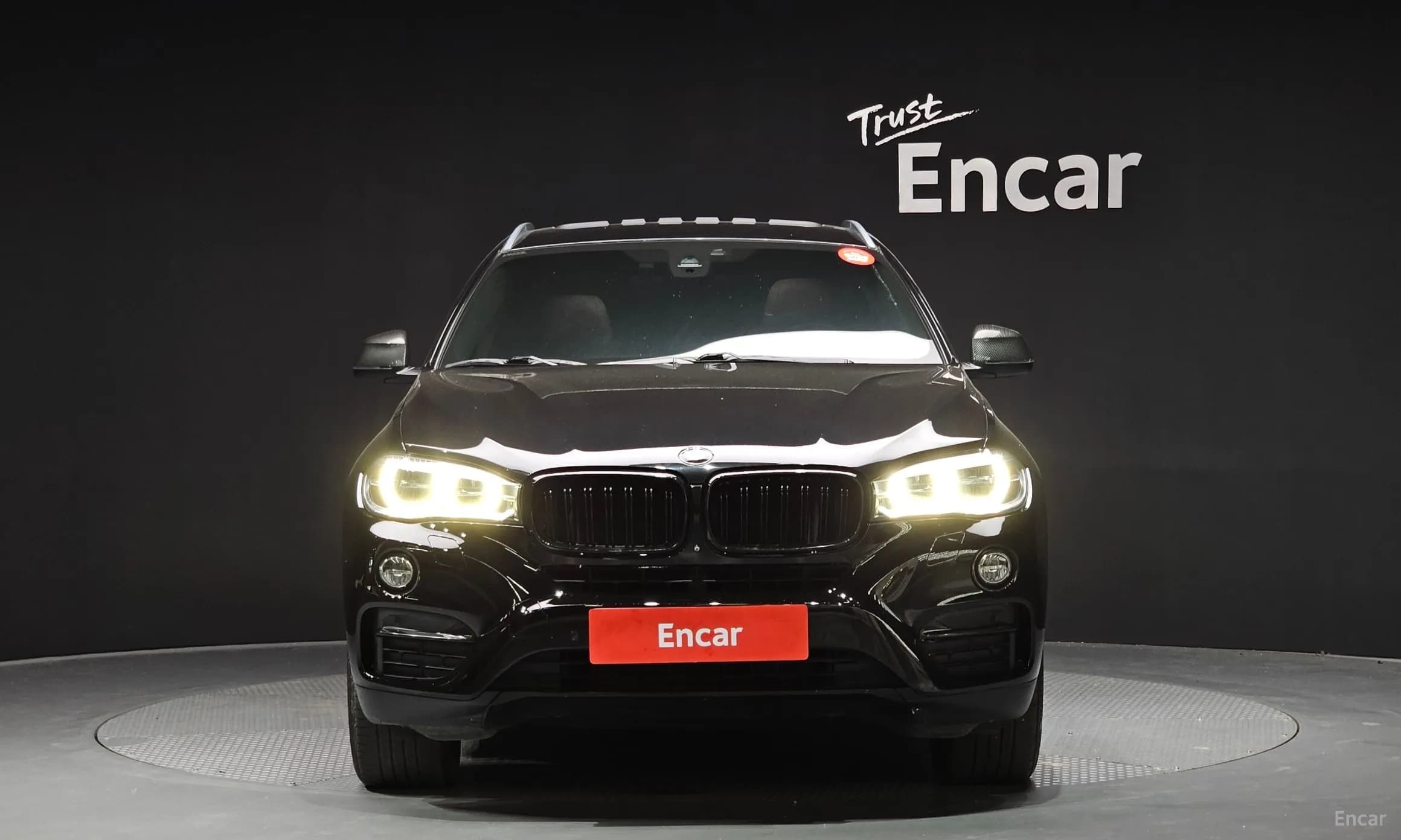 X6 (F16)