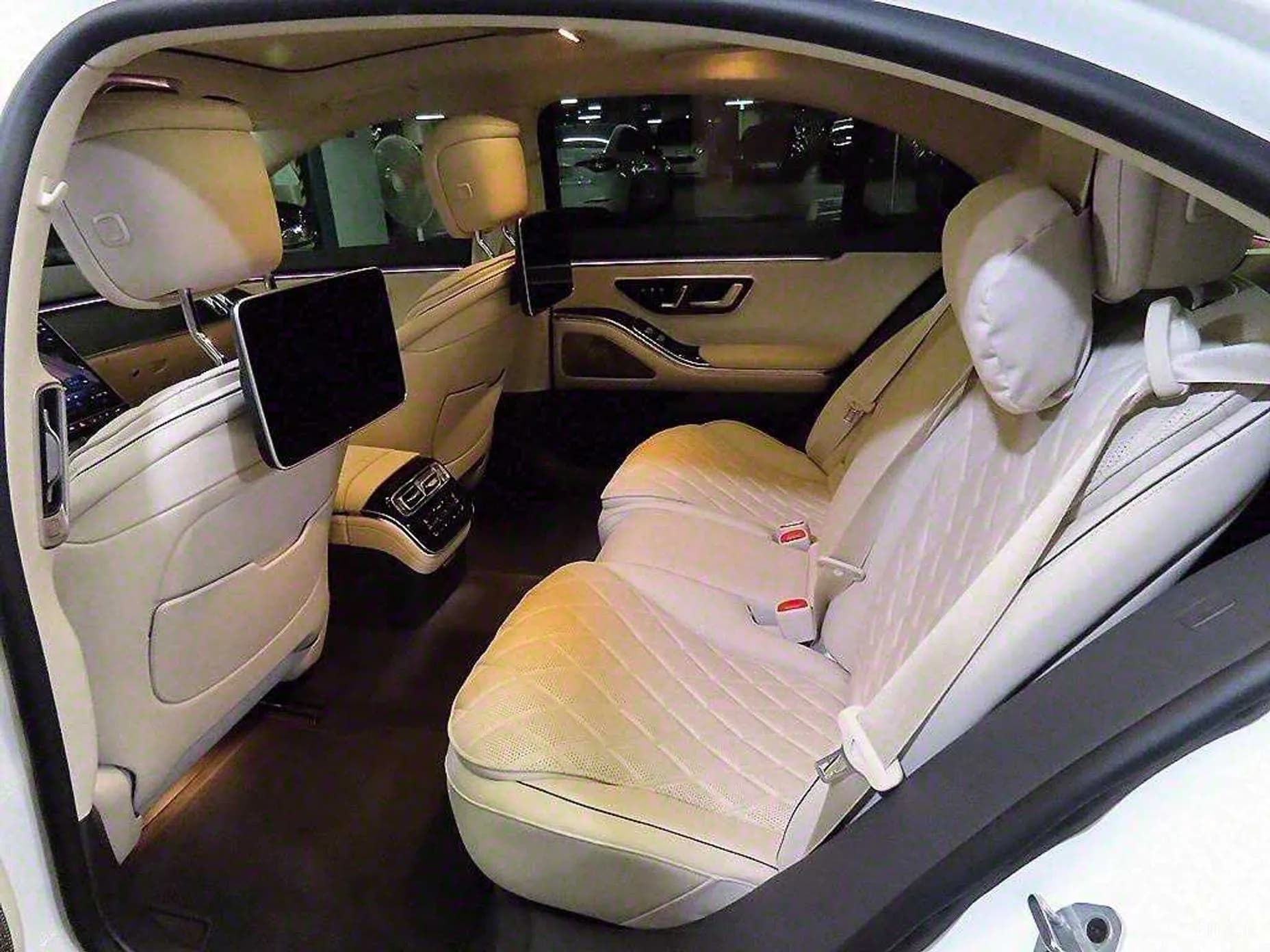 S-Class W223