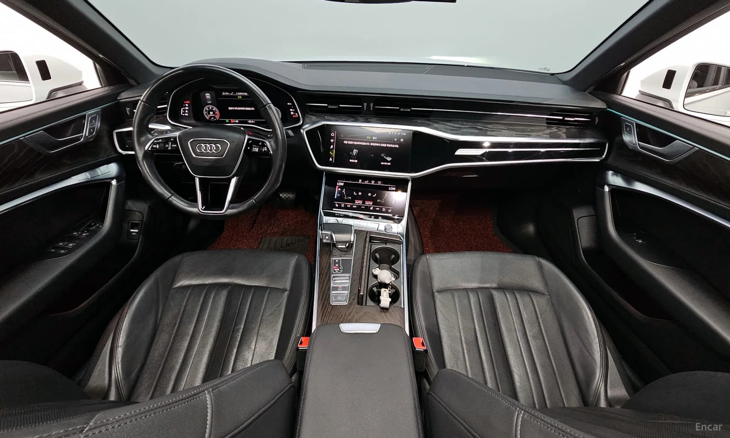 A6 (C8)