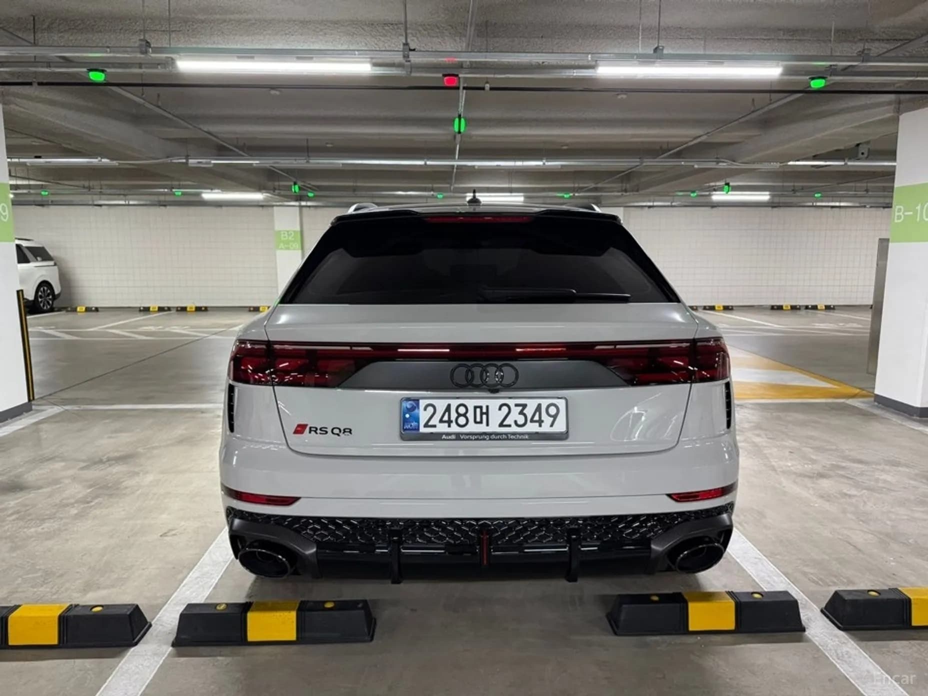 RSQ8 (4M)