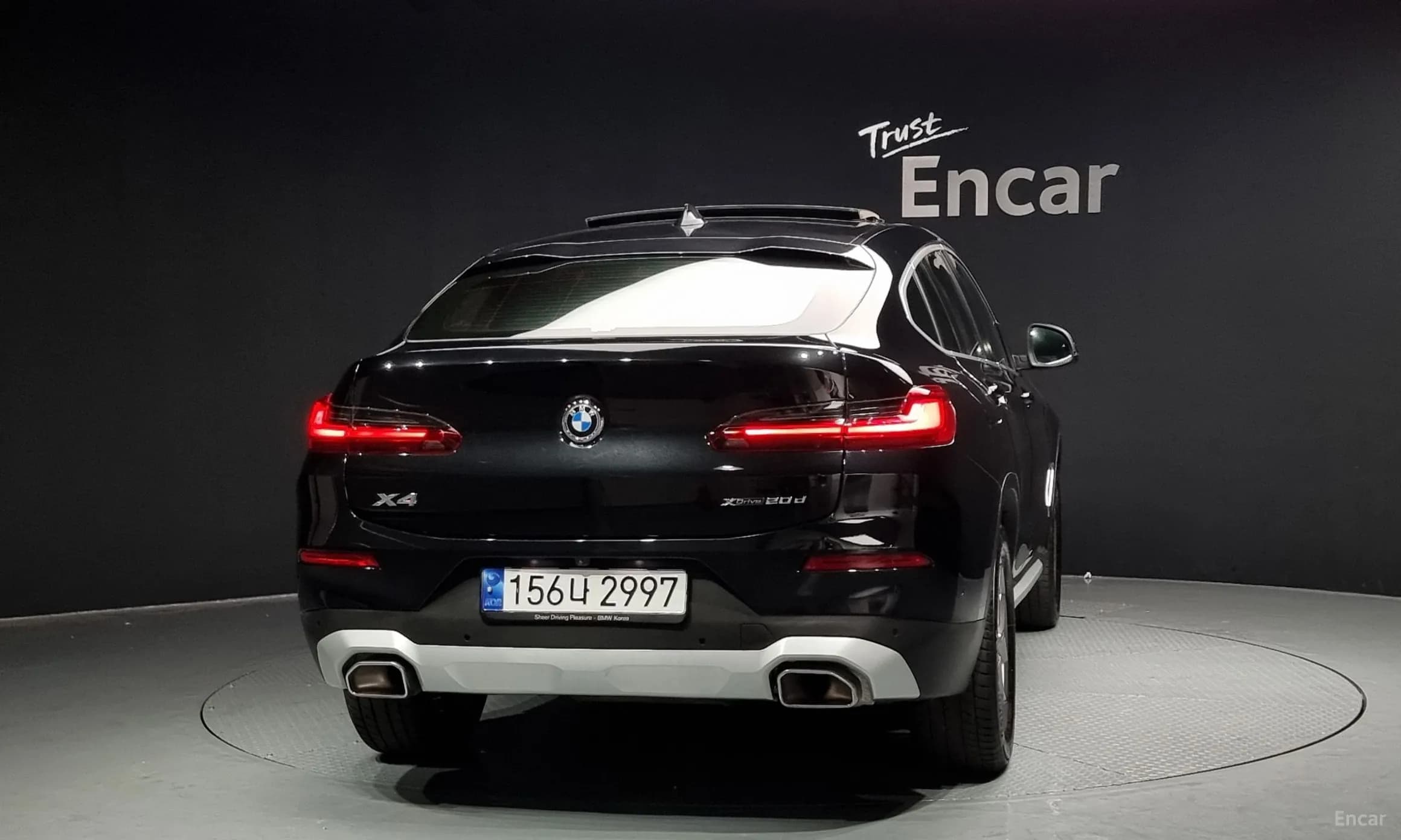 X4 (G02)