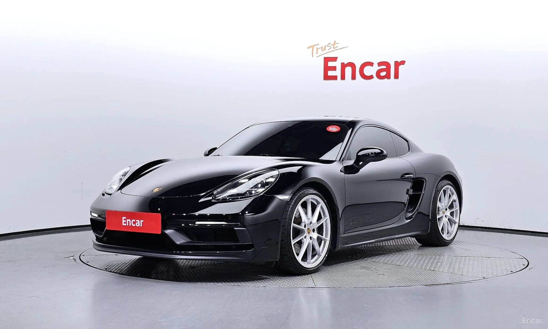 718 Cayman