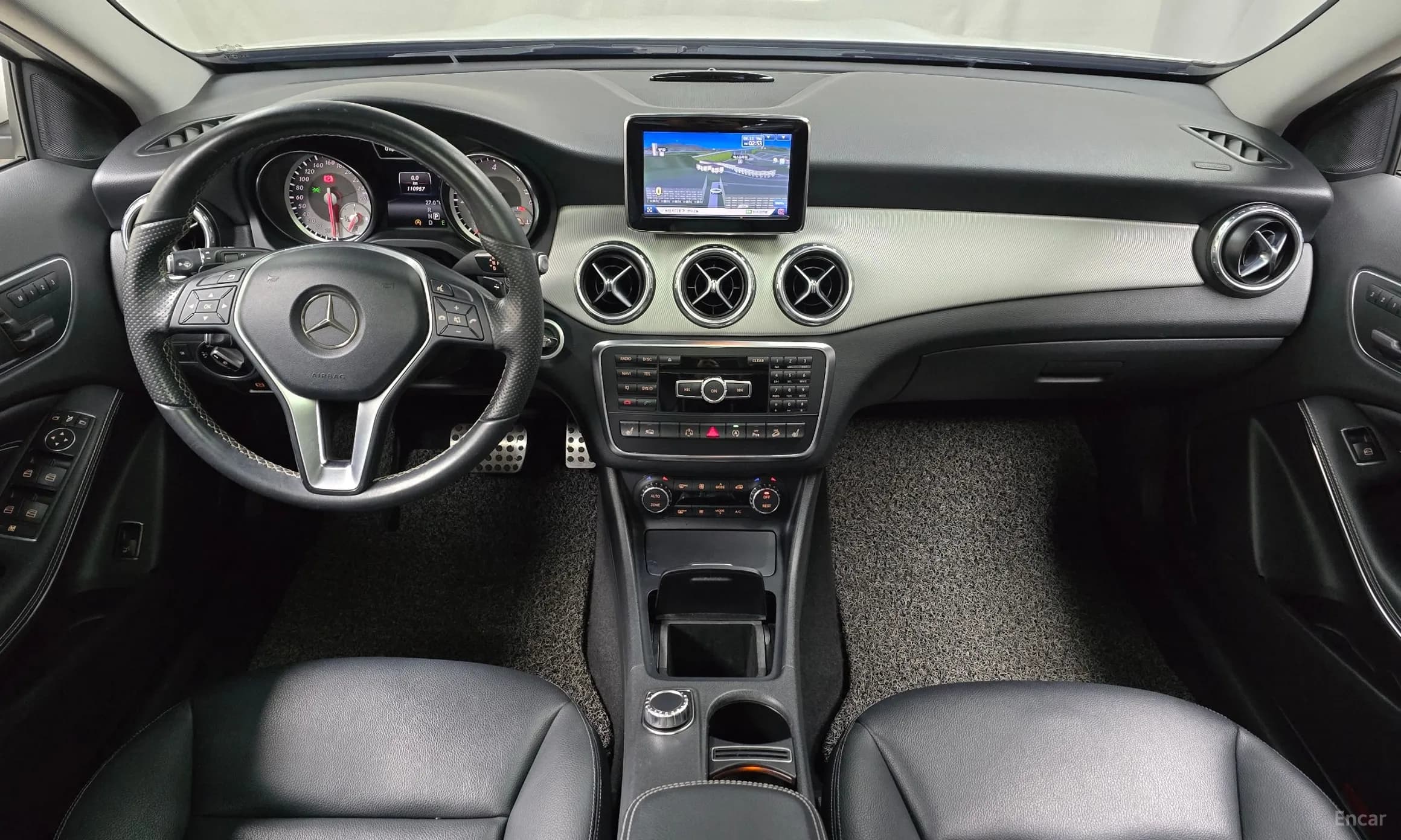 GLA-Class X156