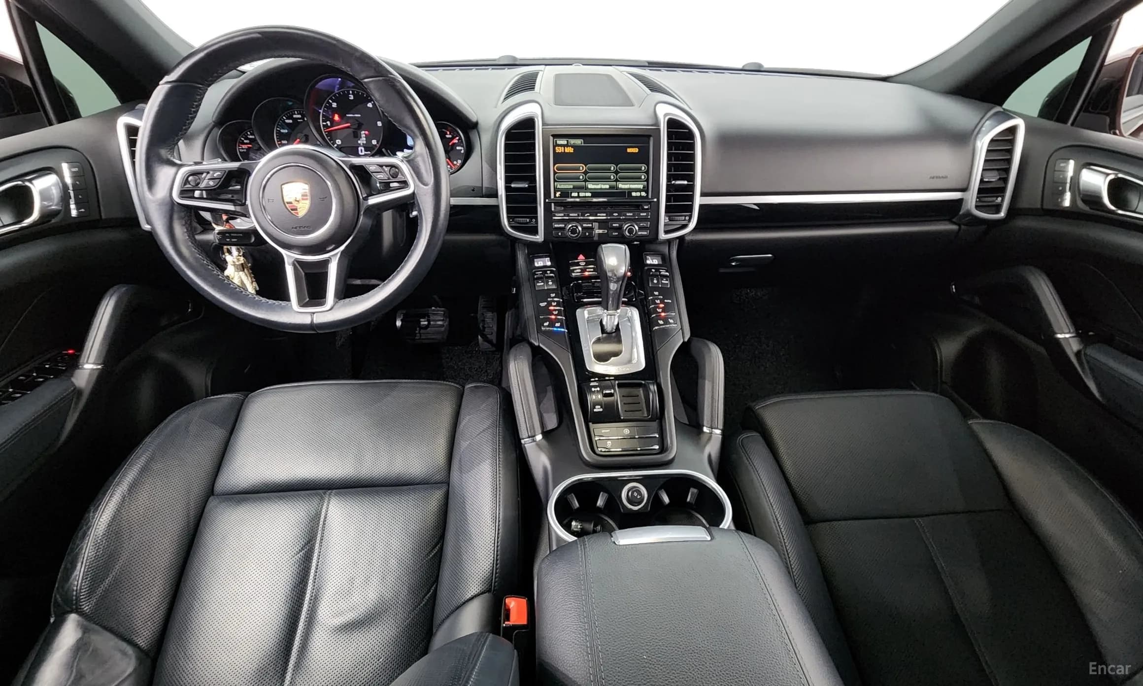 New Cayenne