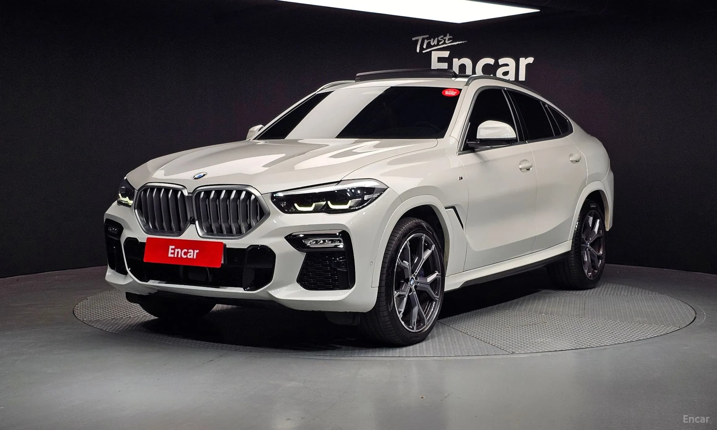 X6 (G06)