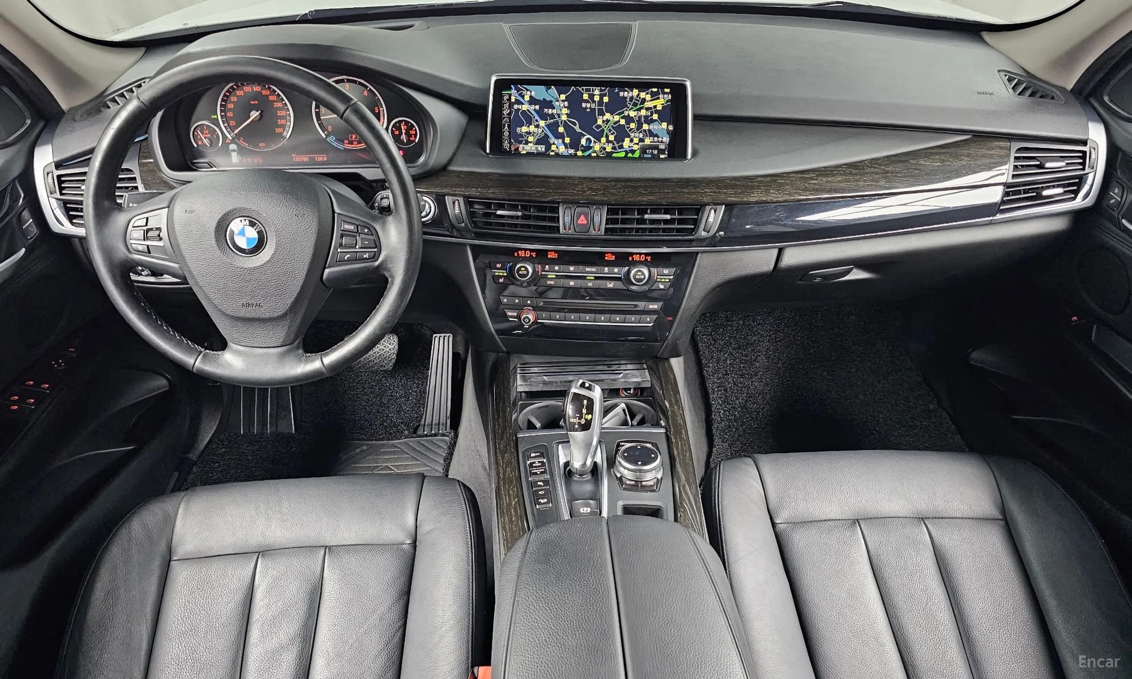 X5 (F15)