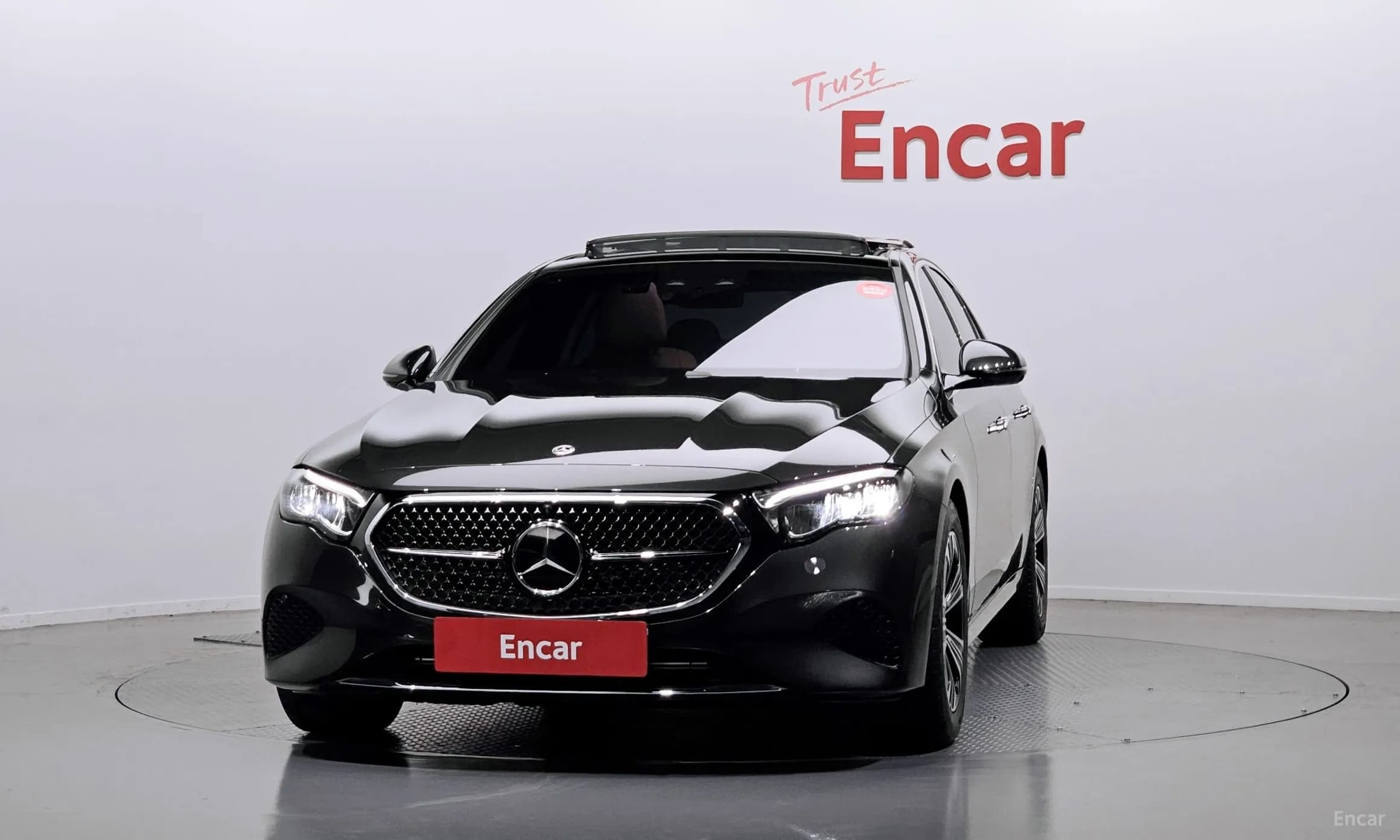 E-Class W214