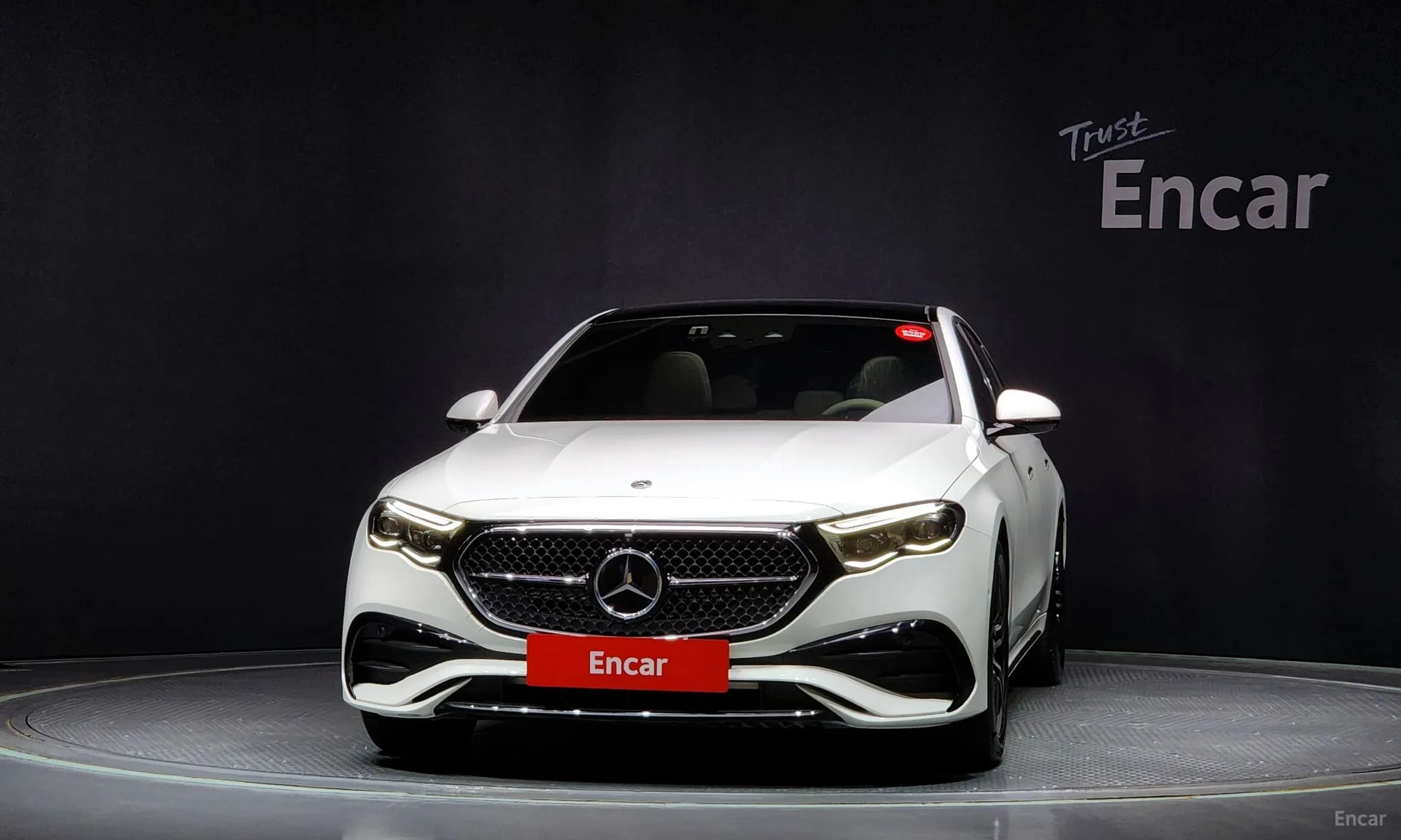 E-Class W214