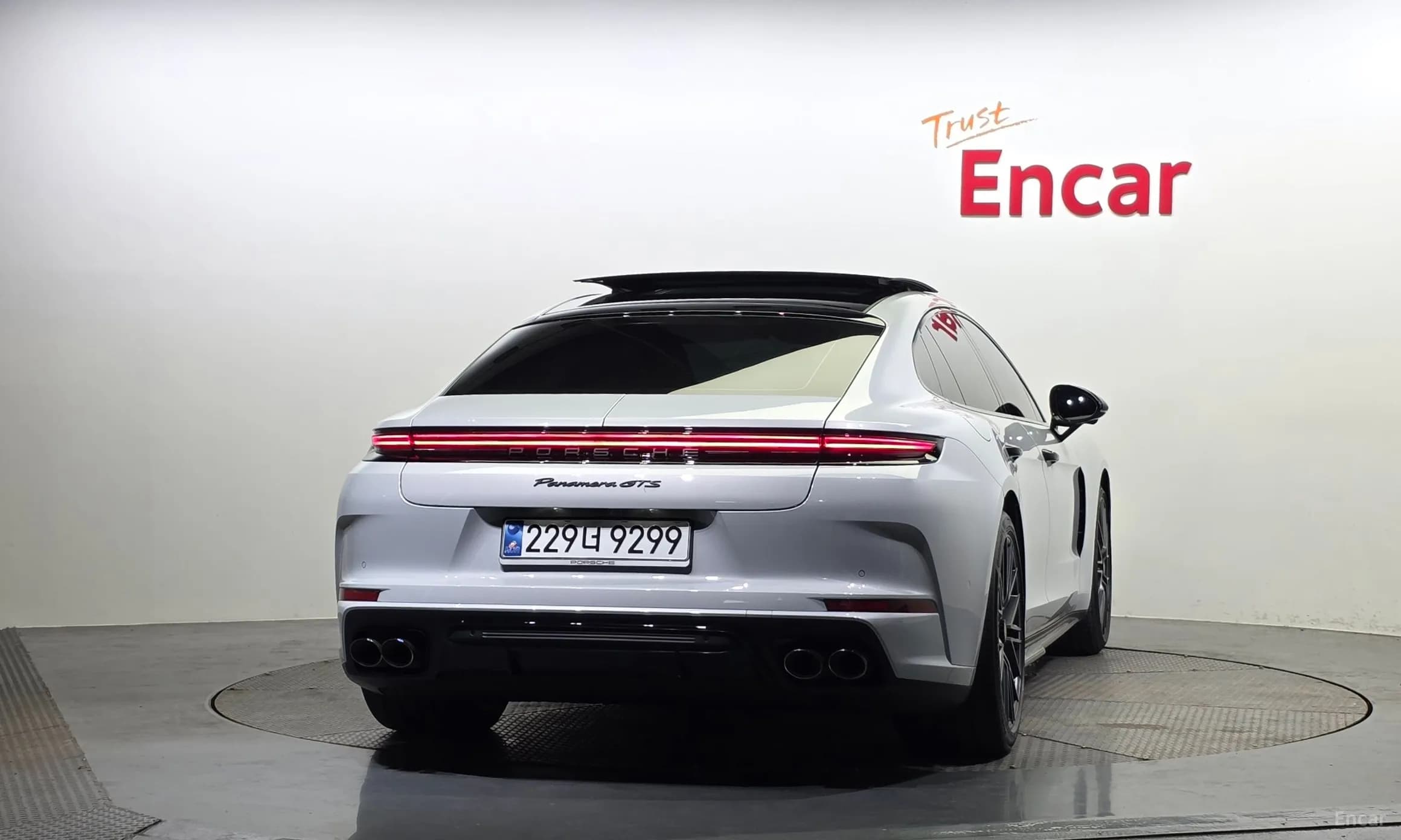 Panamera (972)