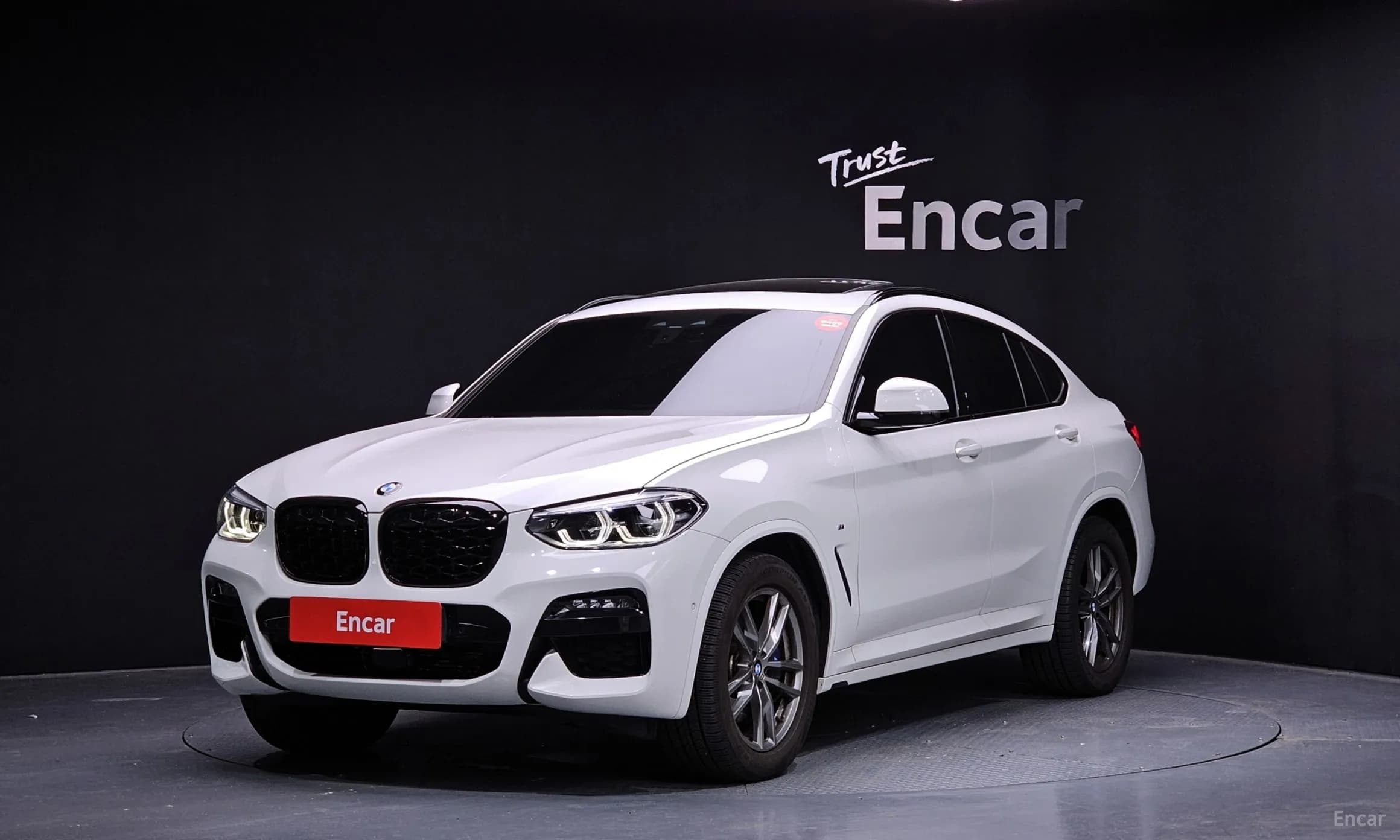 X4 (G02)