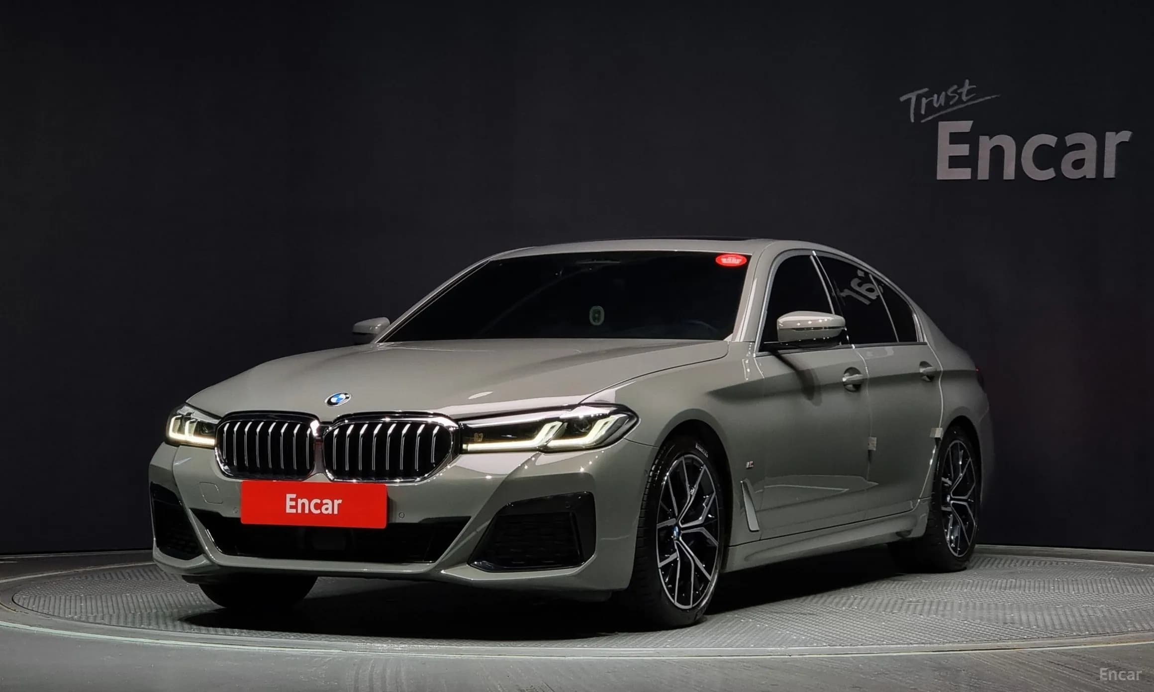 5 Series (G30)