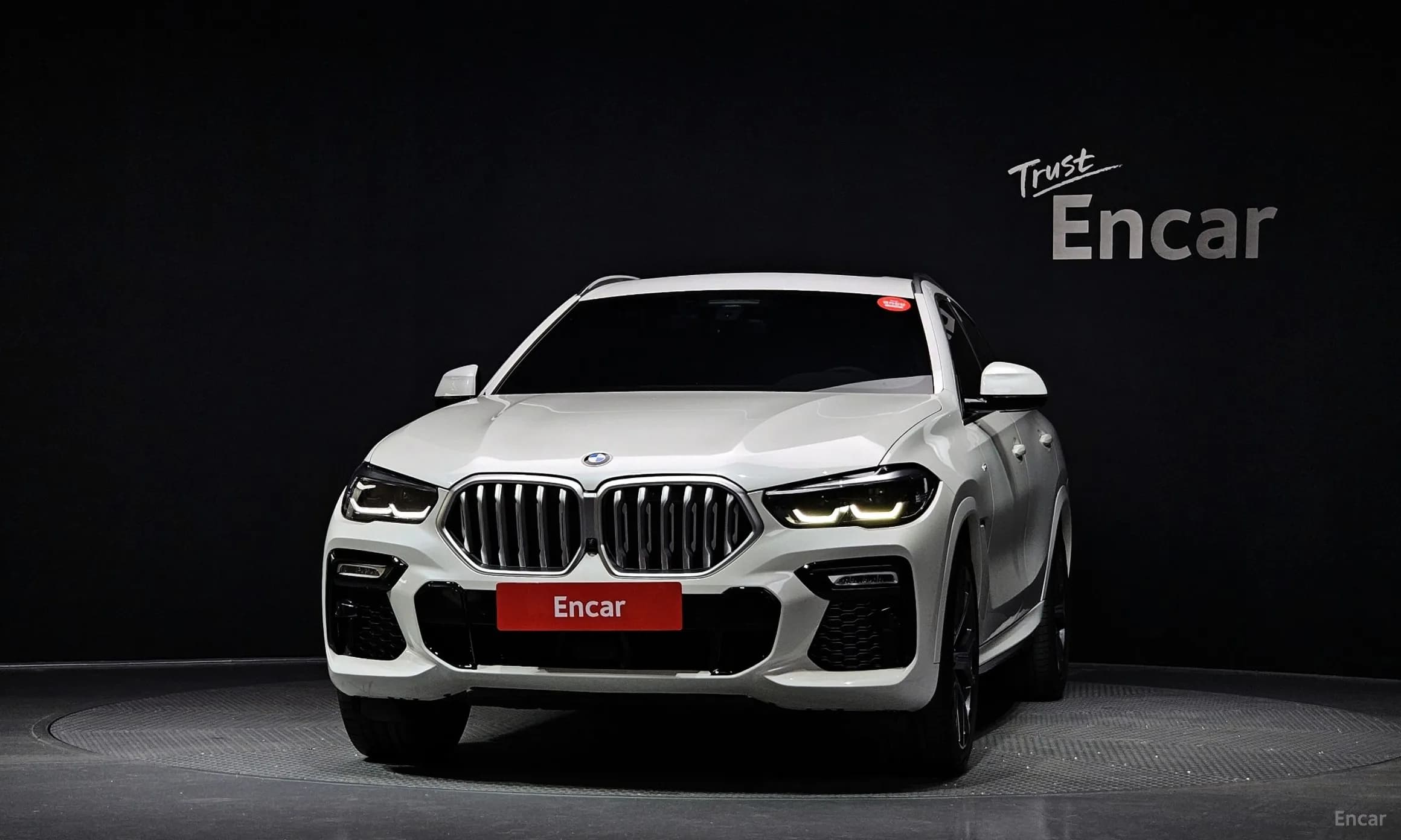 X6 (G06)