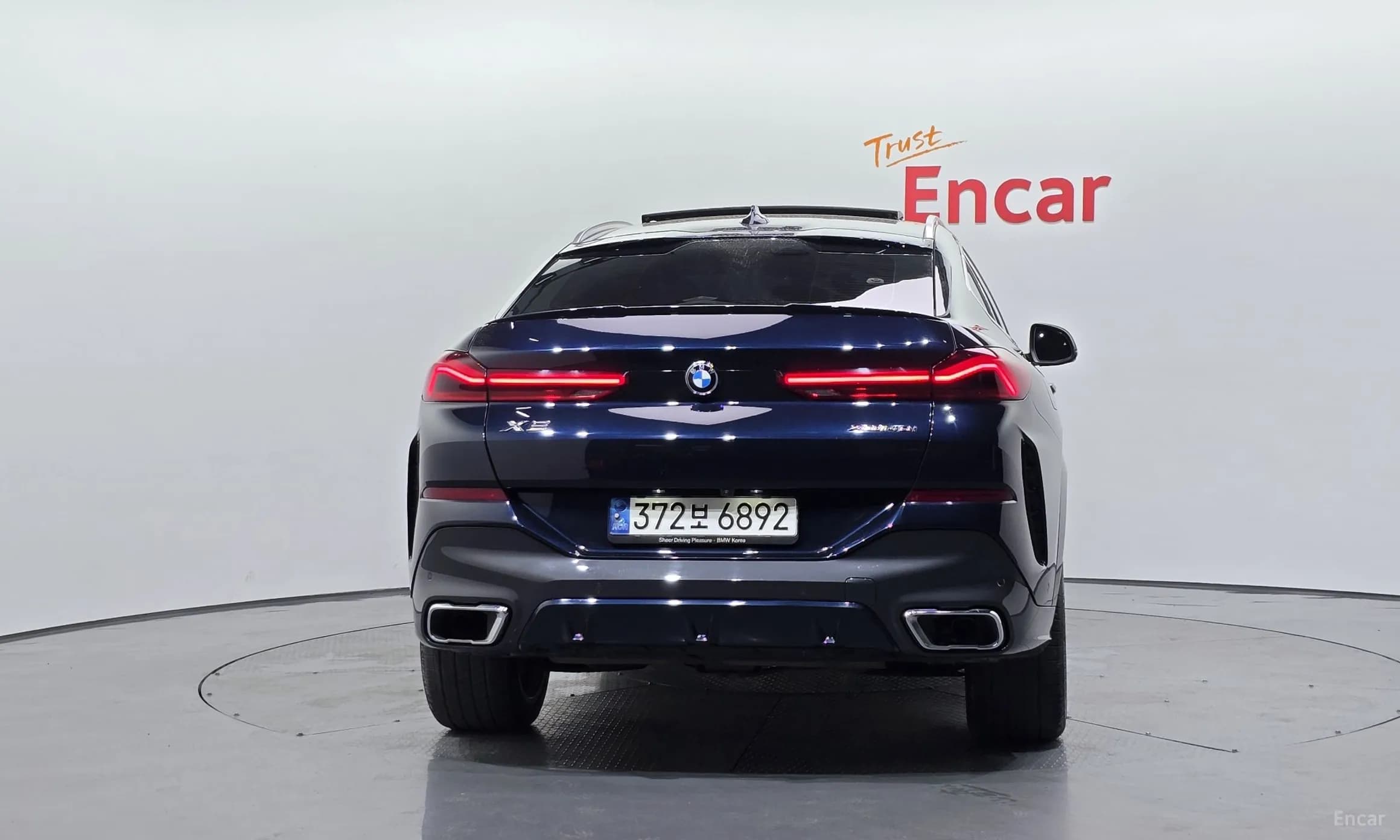 X6 (G06)