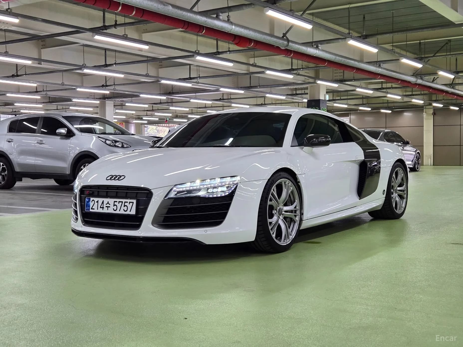 R8