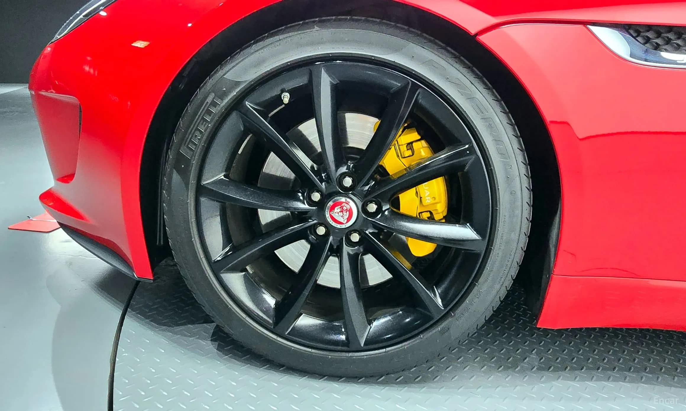 F-TYPE