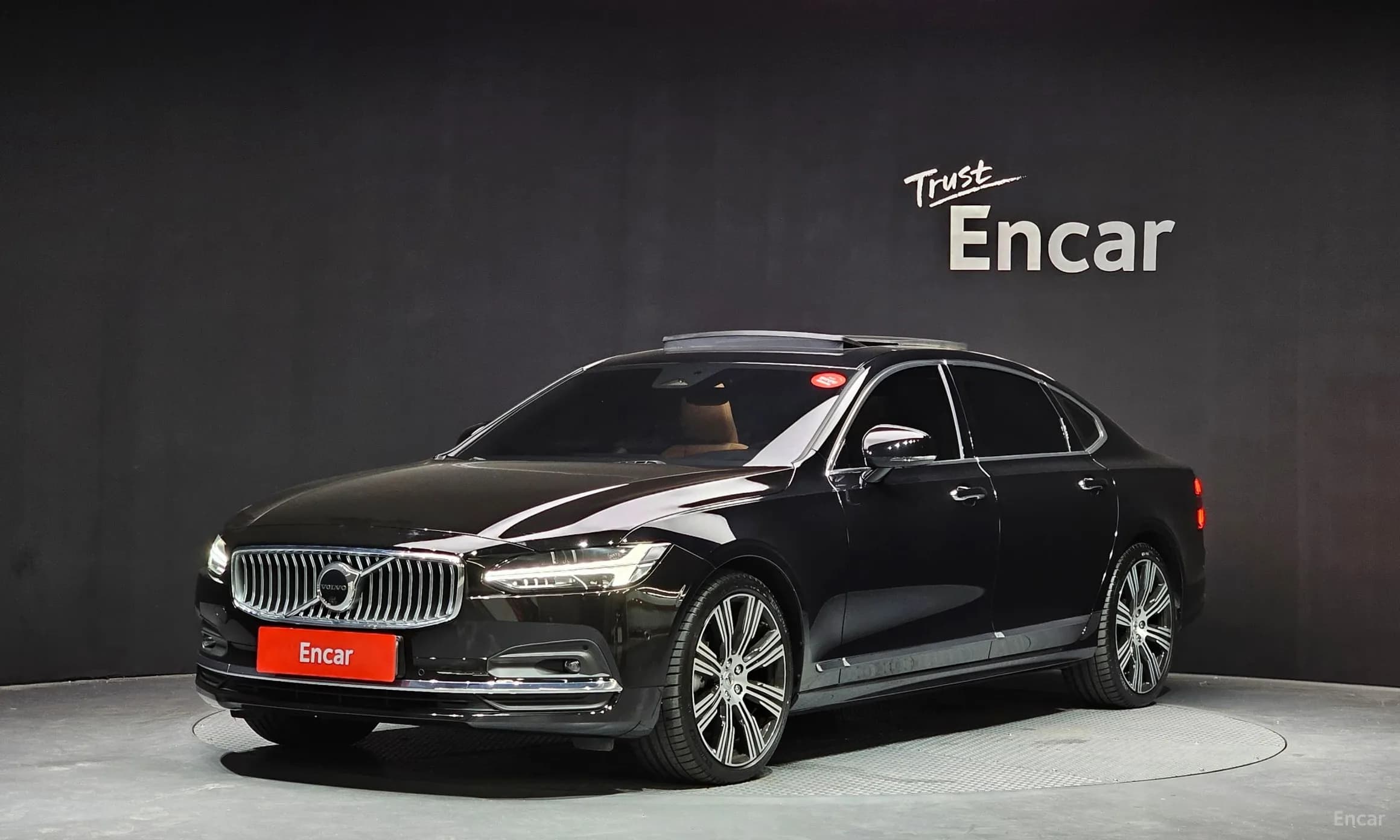 S90