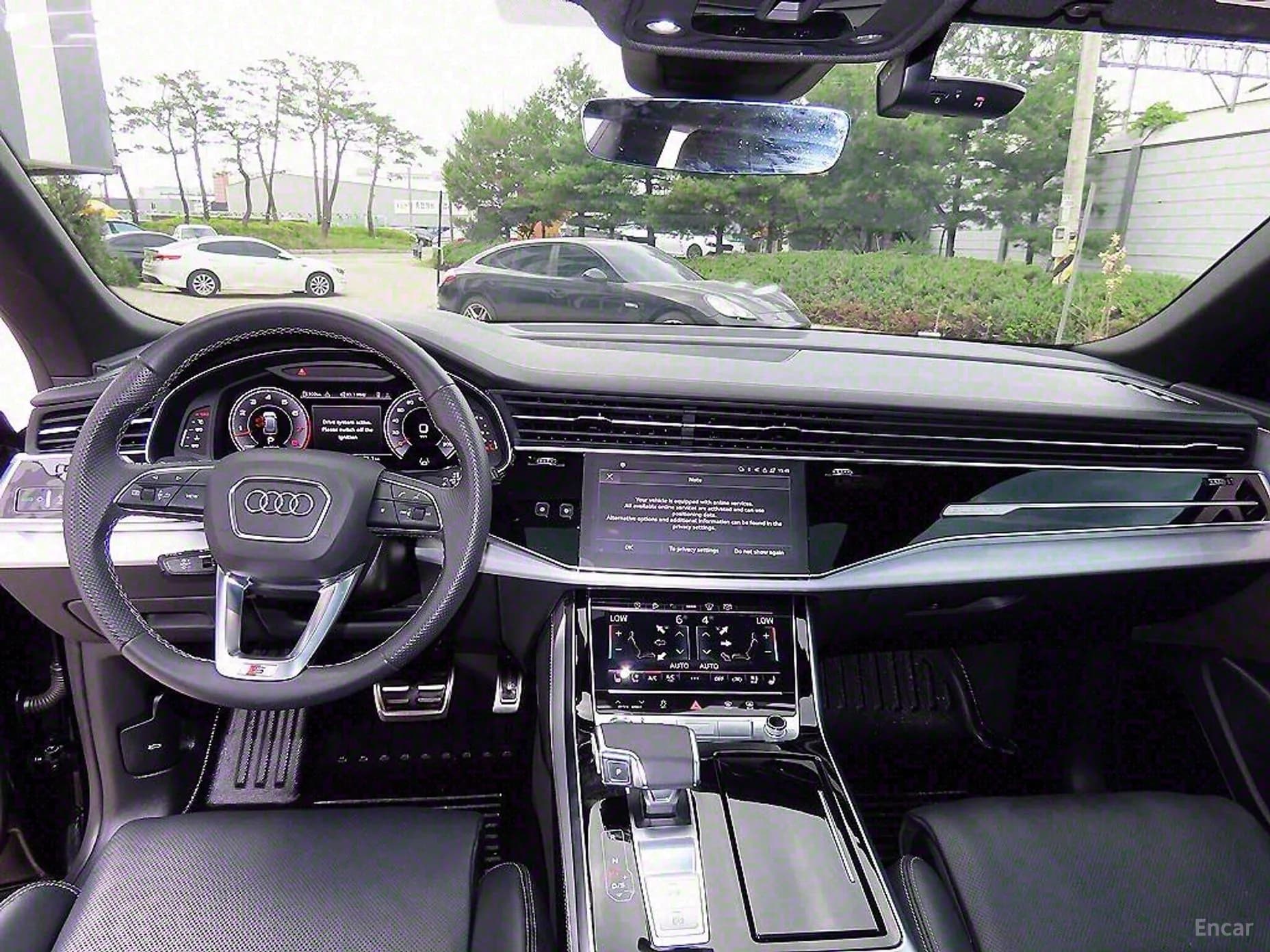 Q8 (4M)