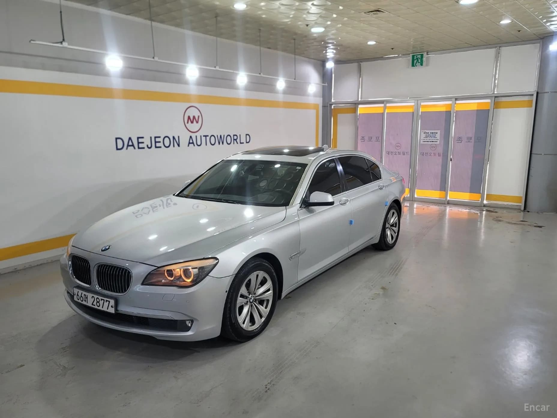 7 Series (F01)