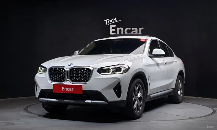 X4 (G02)