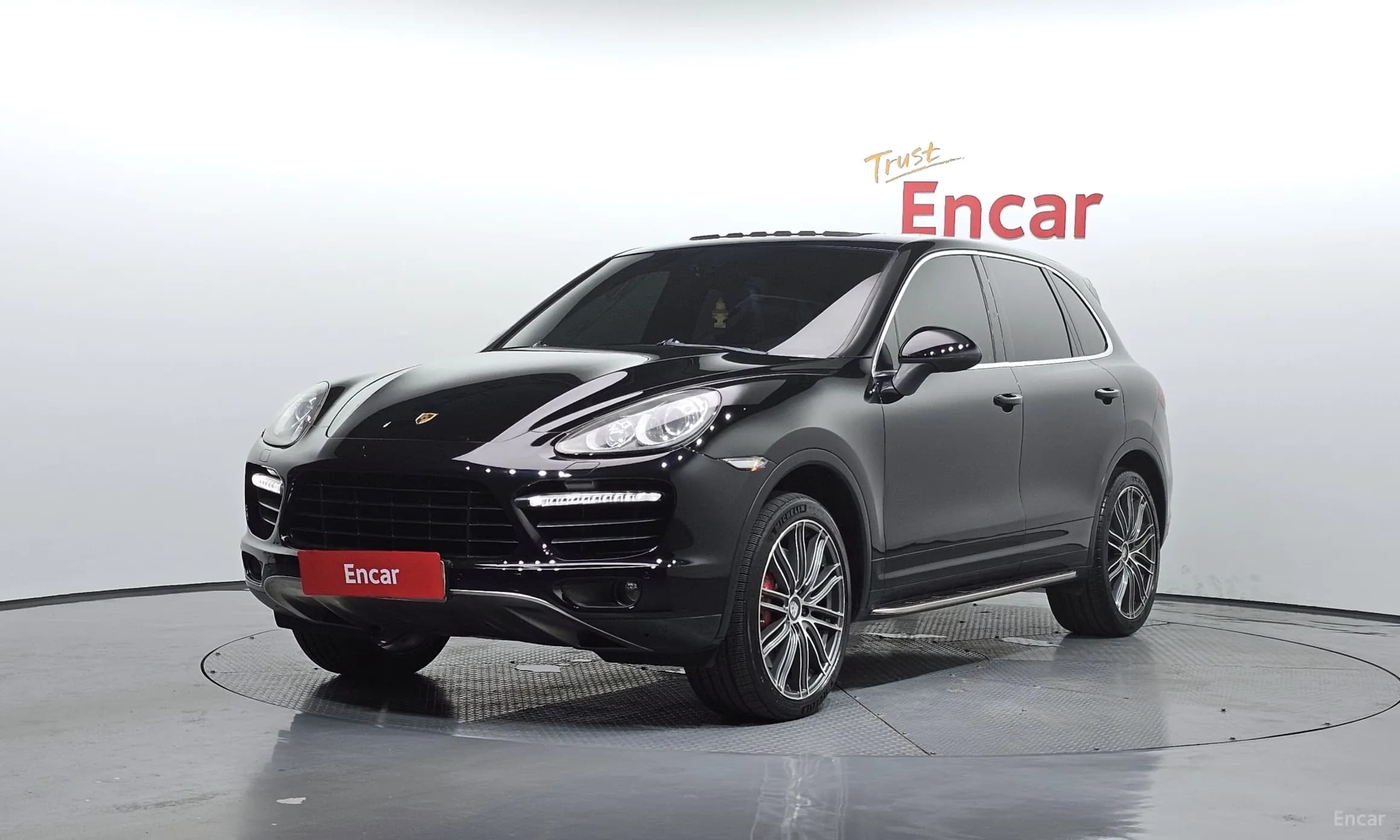 New Cayenne