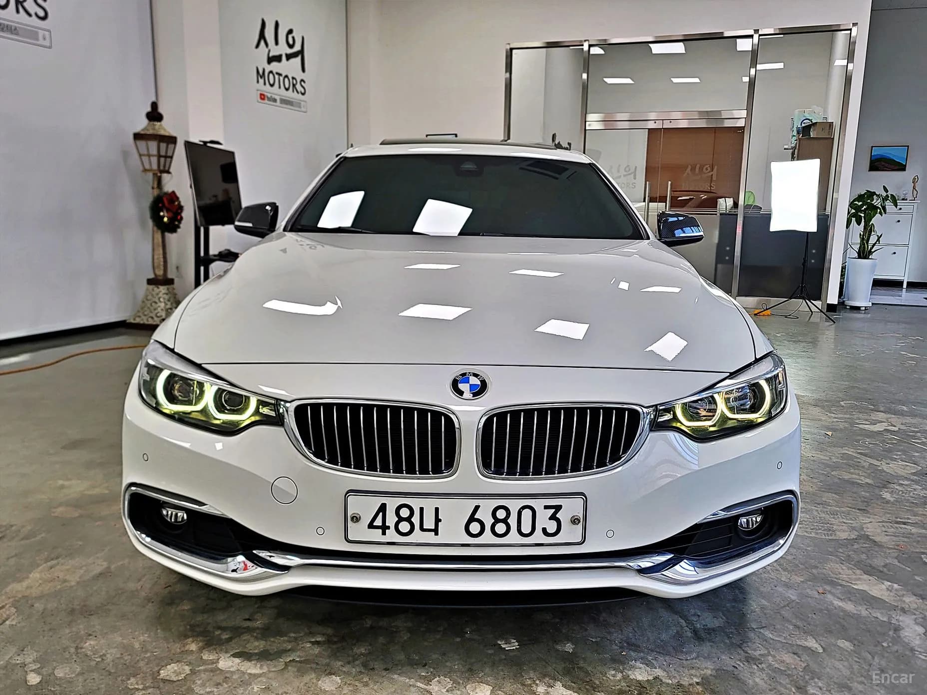Series 4 (F32)