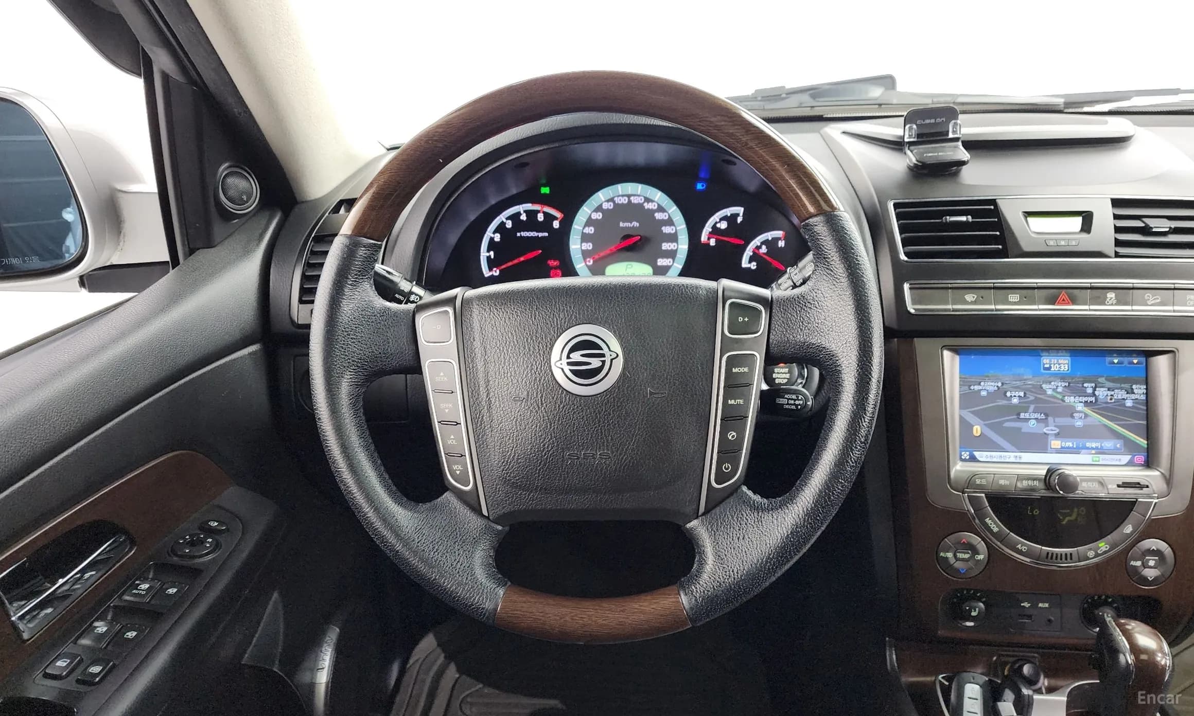 Rexton W