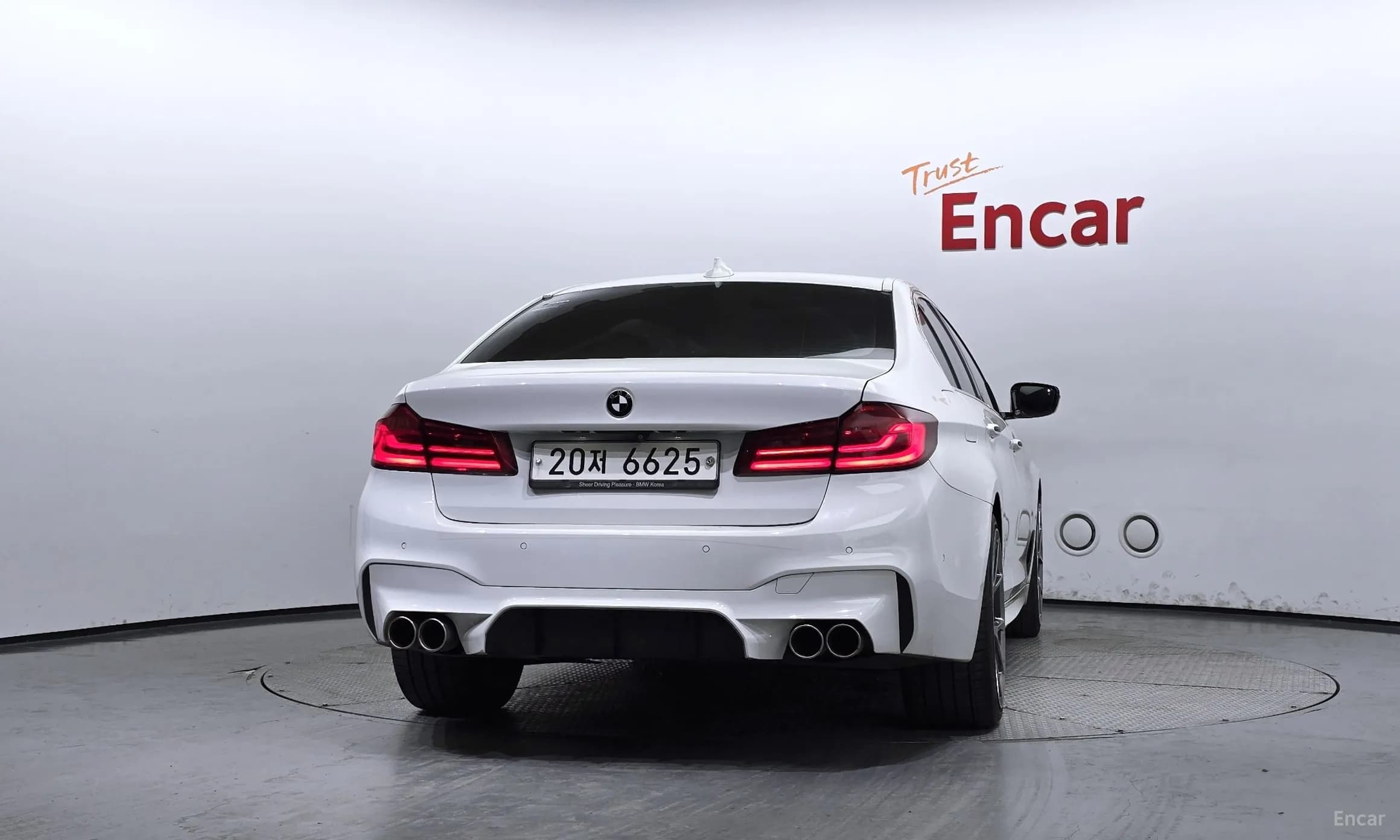 5 Series (G30)