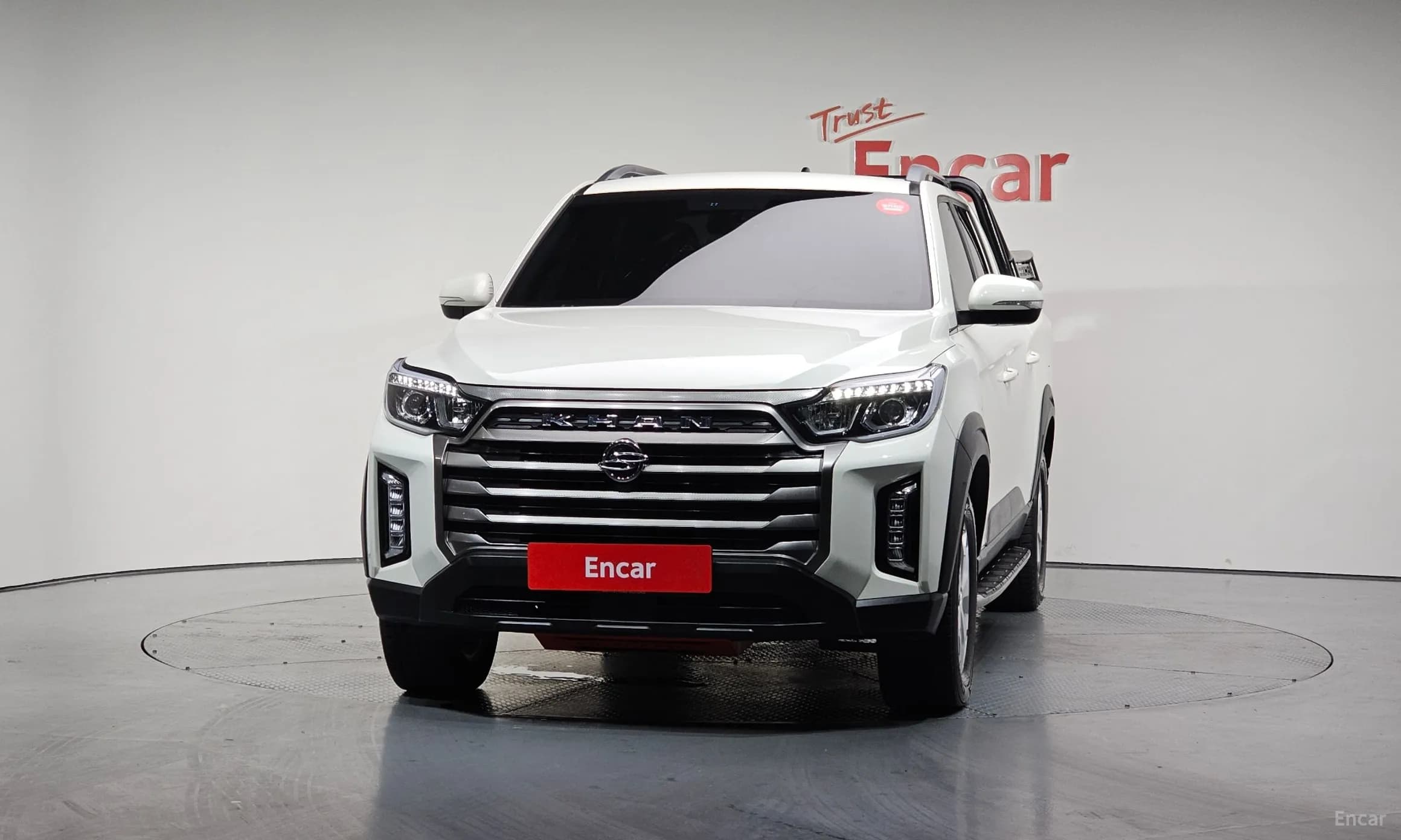 Rexton Sports Khan