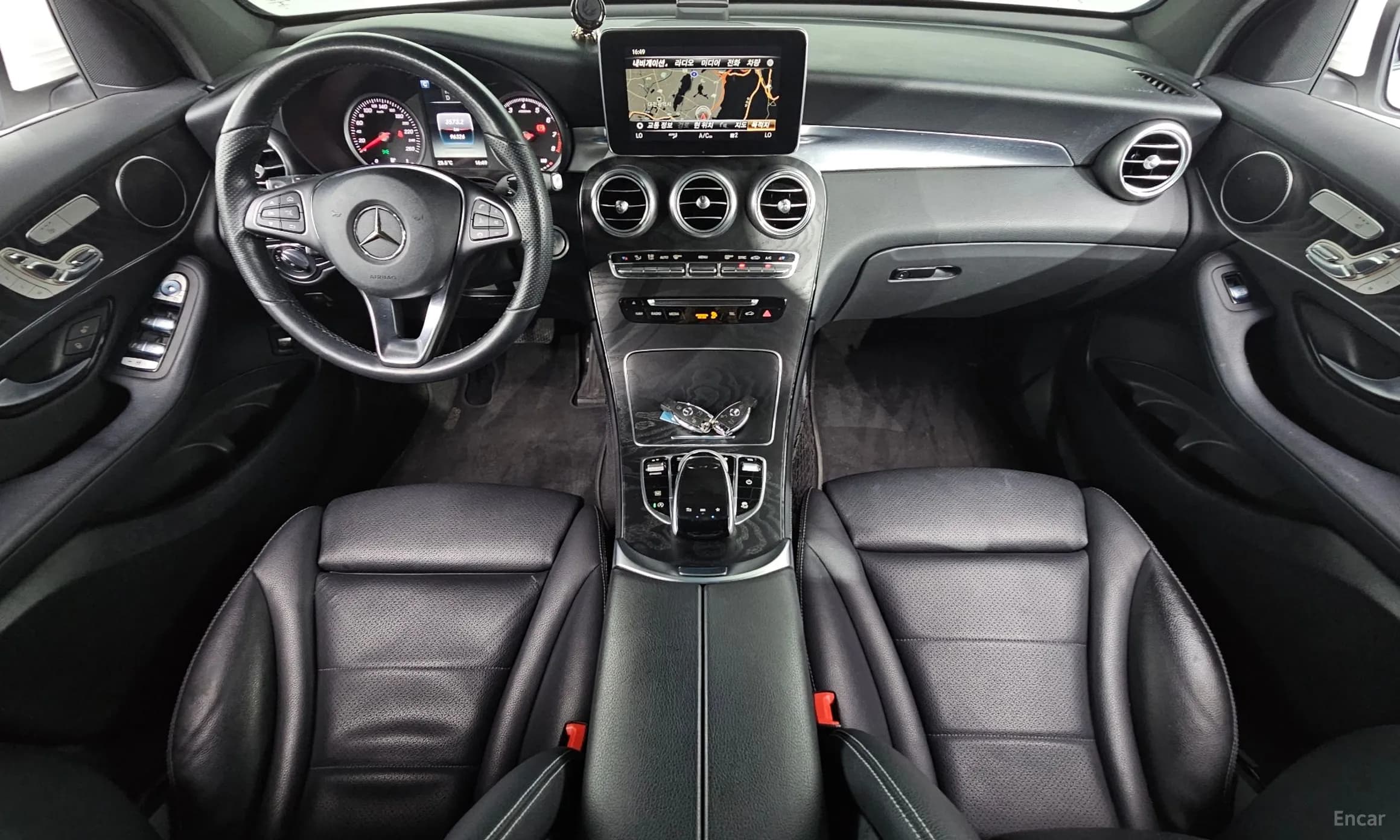 GLC-Class X253