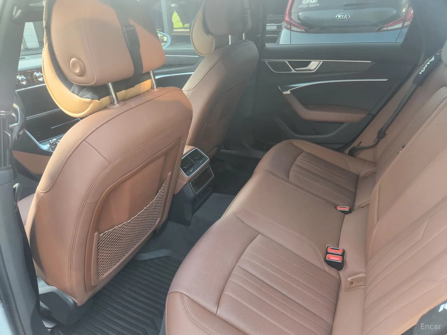 A6 (C8)