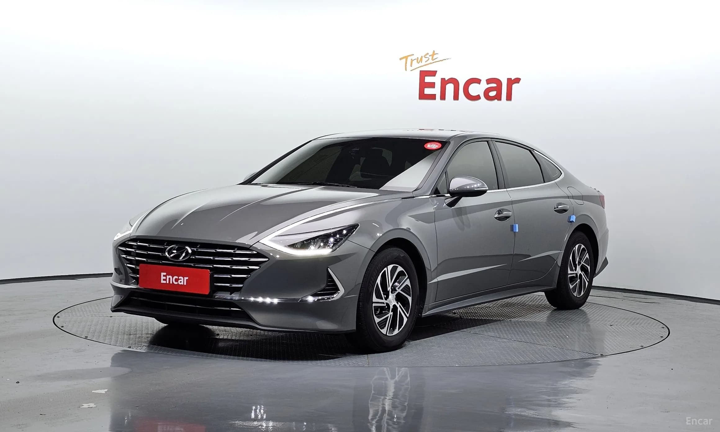 Sonata Hybrid (DN8)