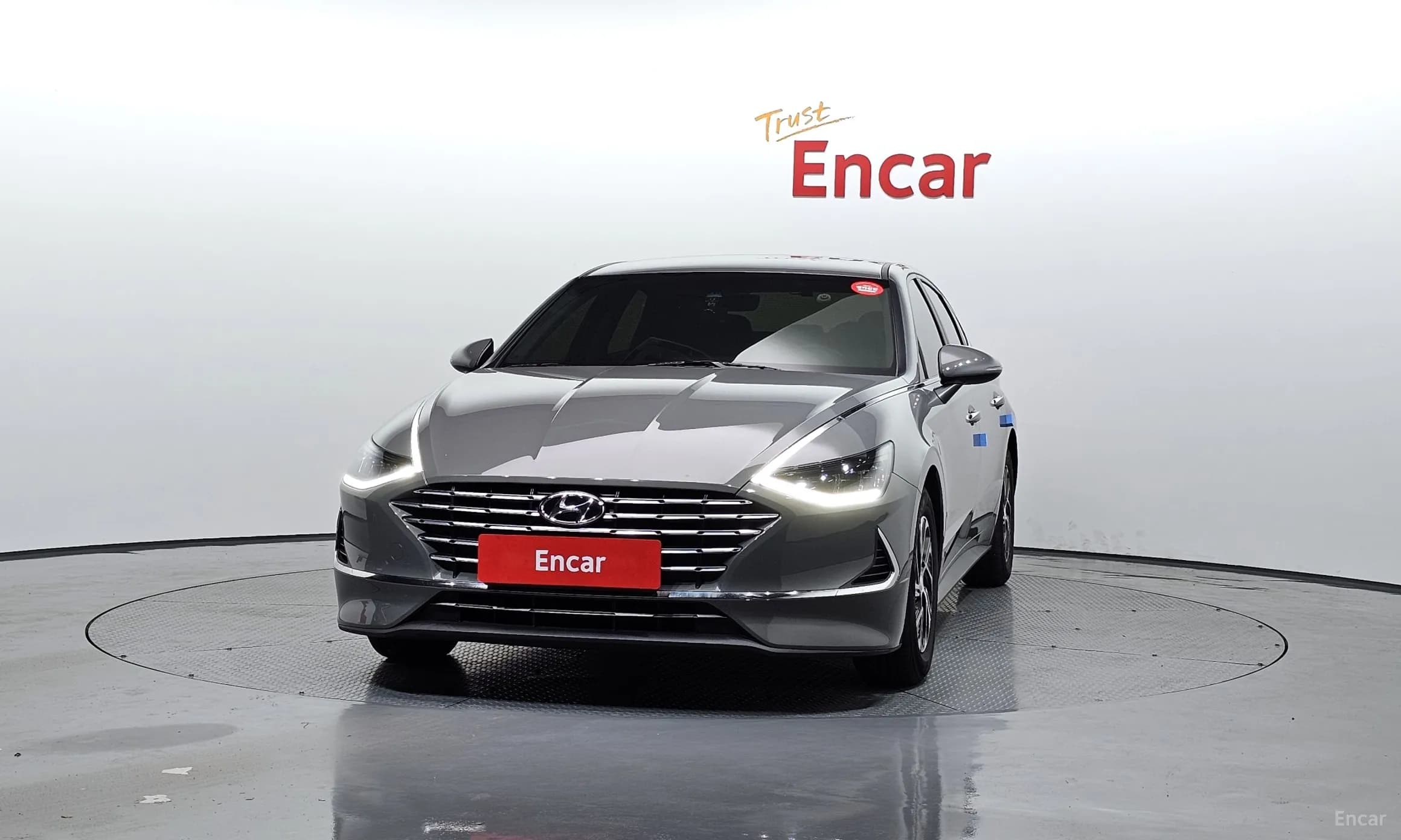Sonata Hybrid (DN8)