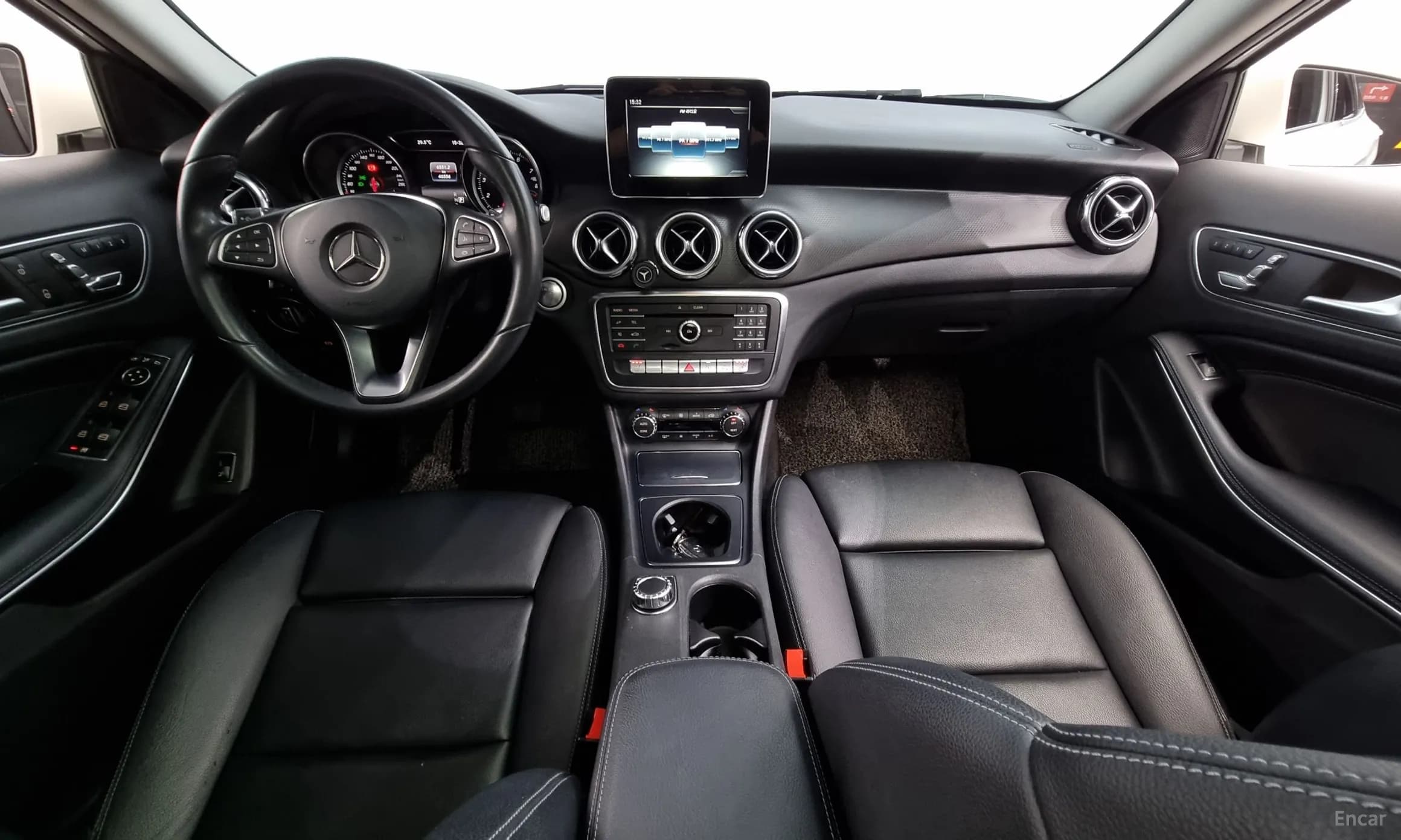 GLA-Class X156