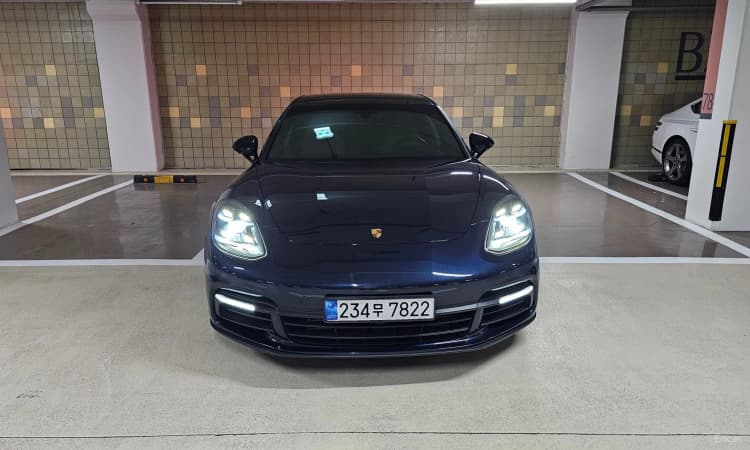 Panamera (971)