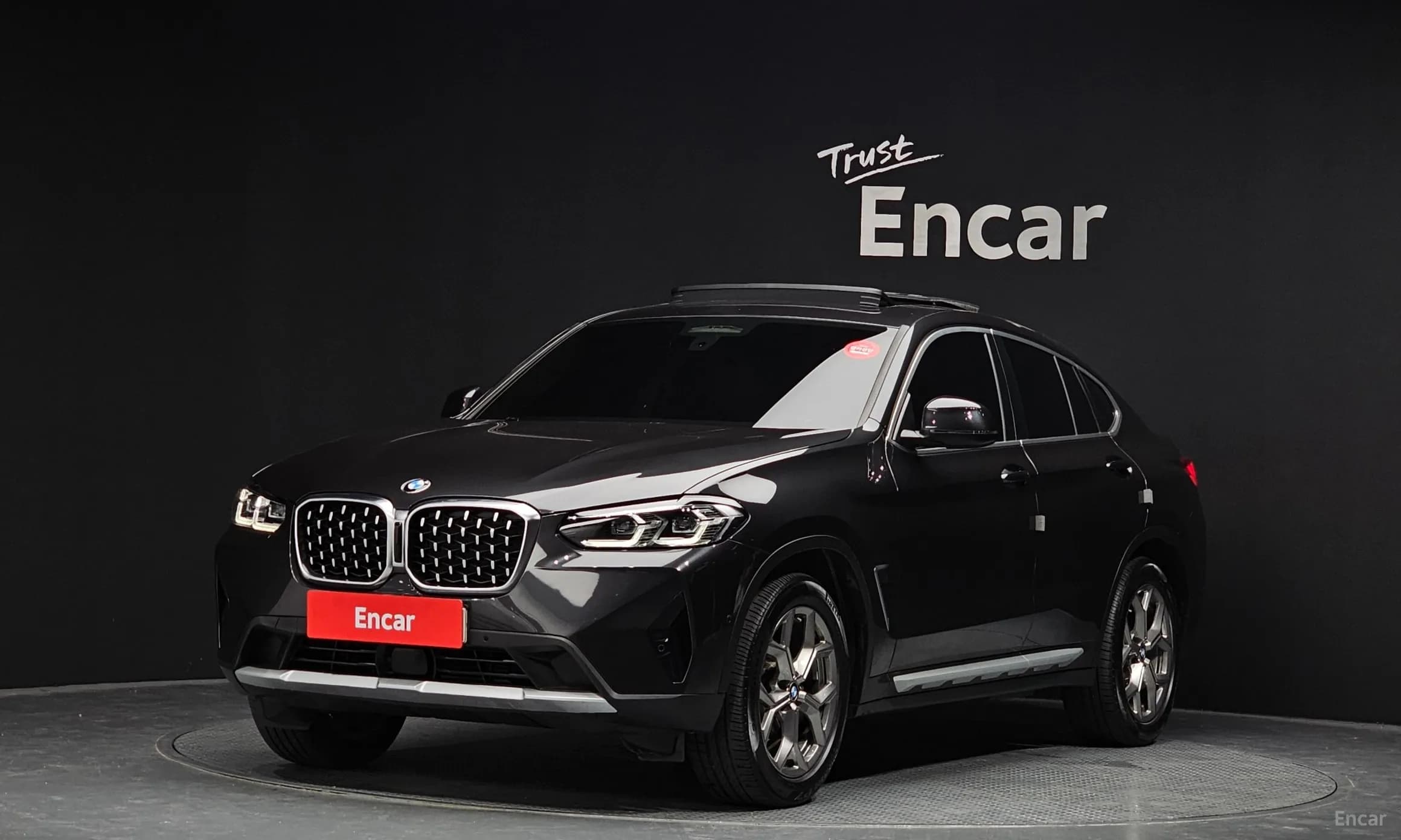 X4 (G02)