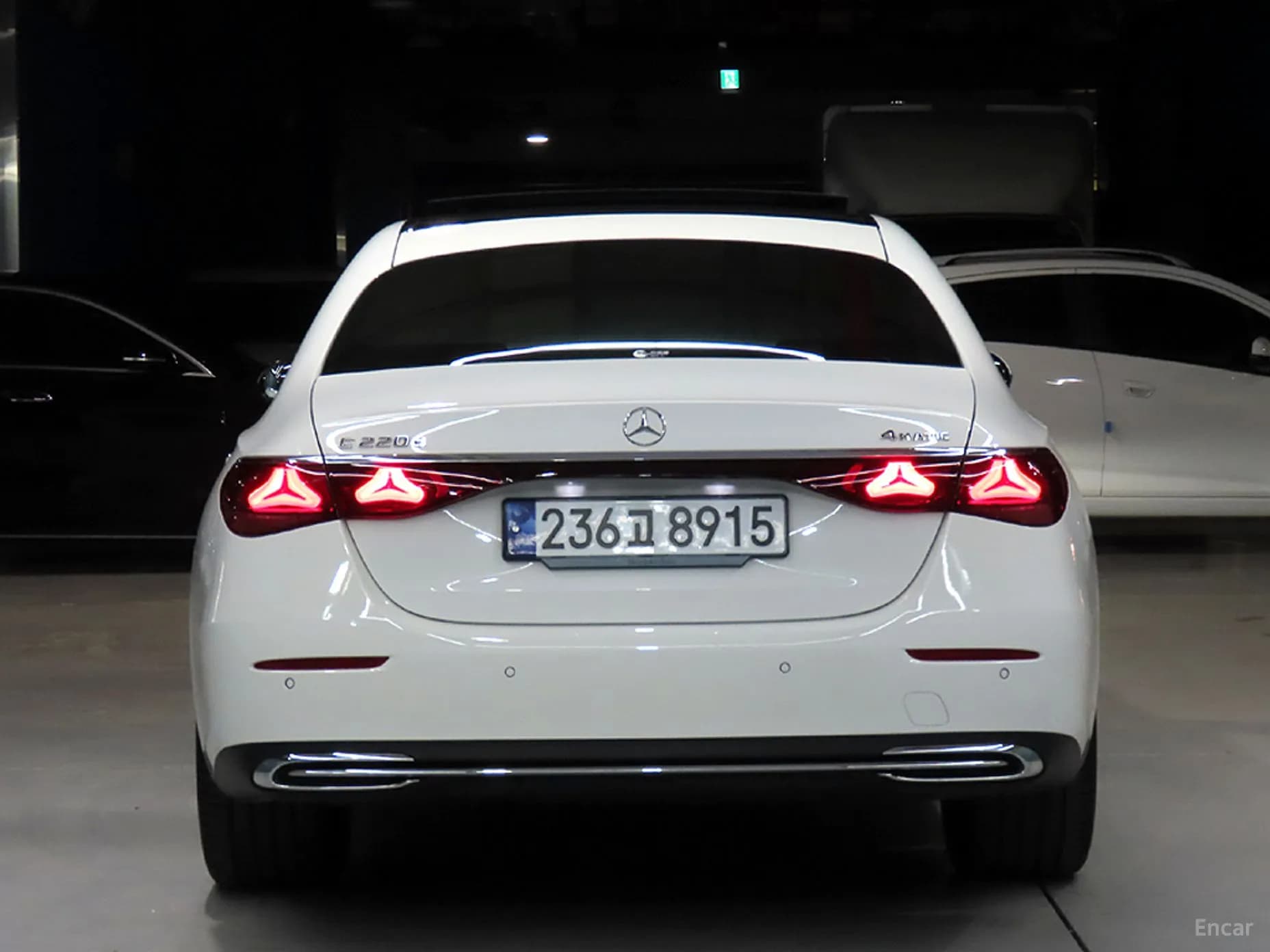 E-Class W214