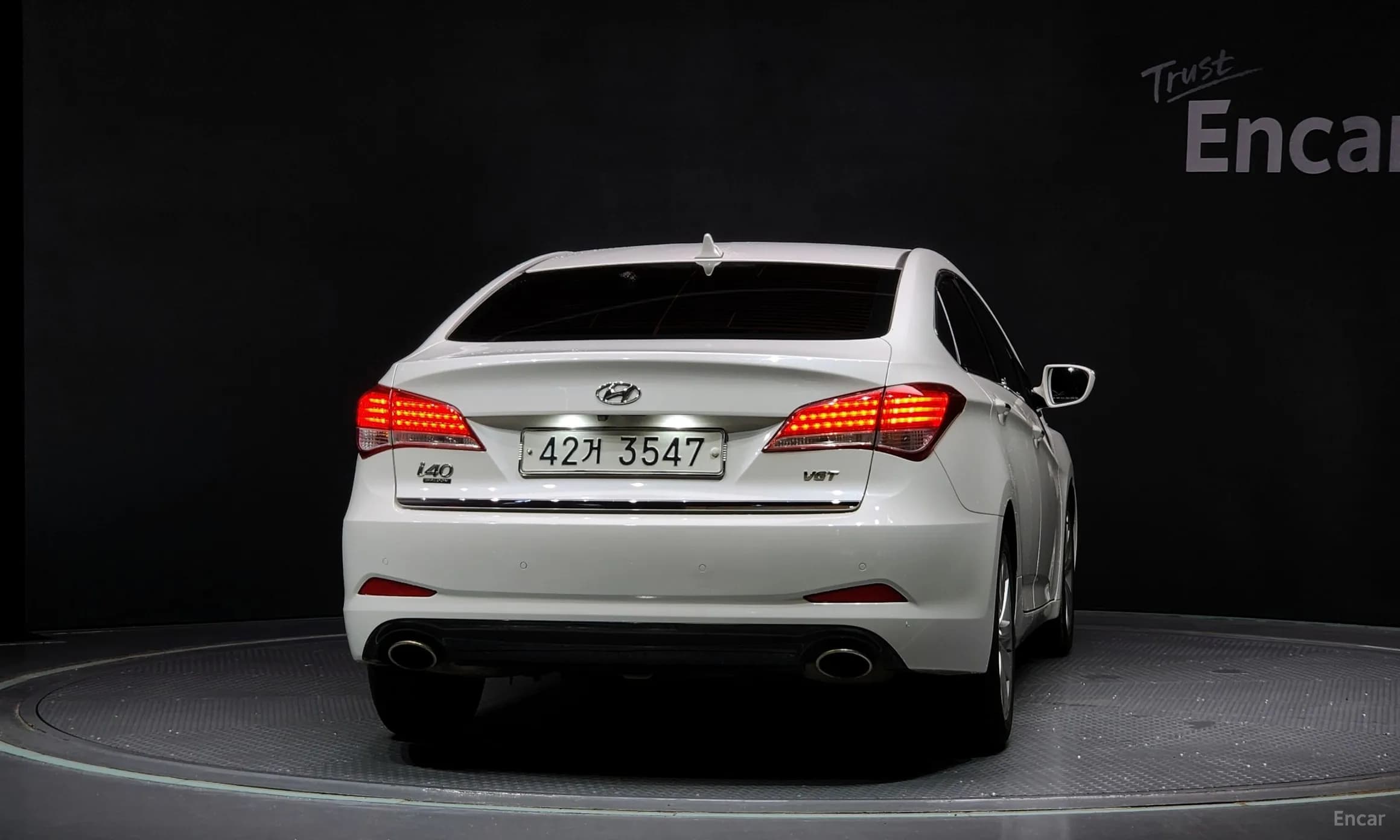 i40 Saloon