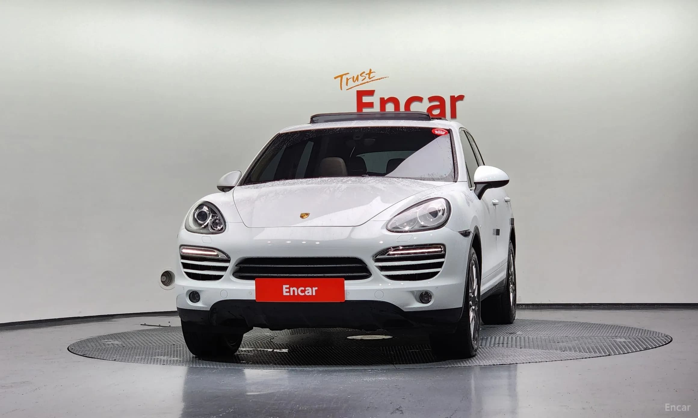 New Cayenne