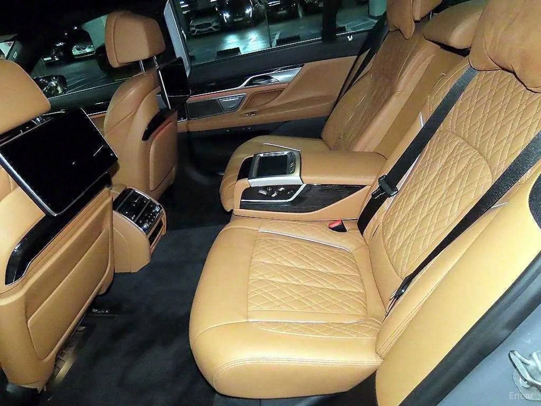 7 Series (G11)