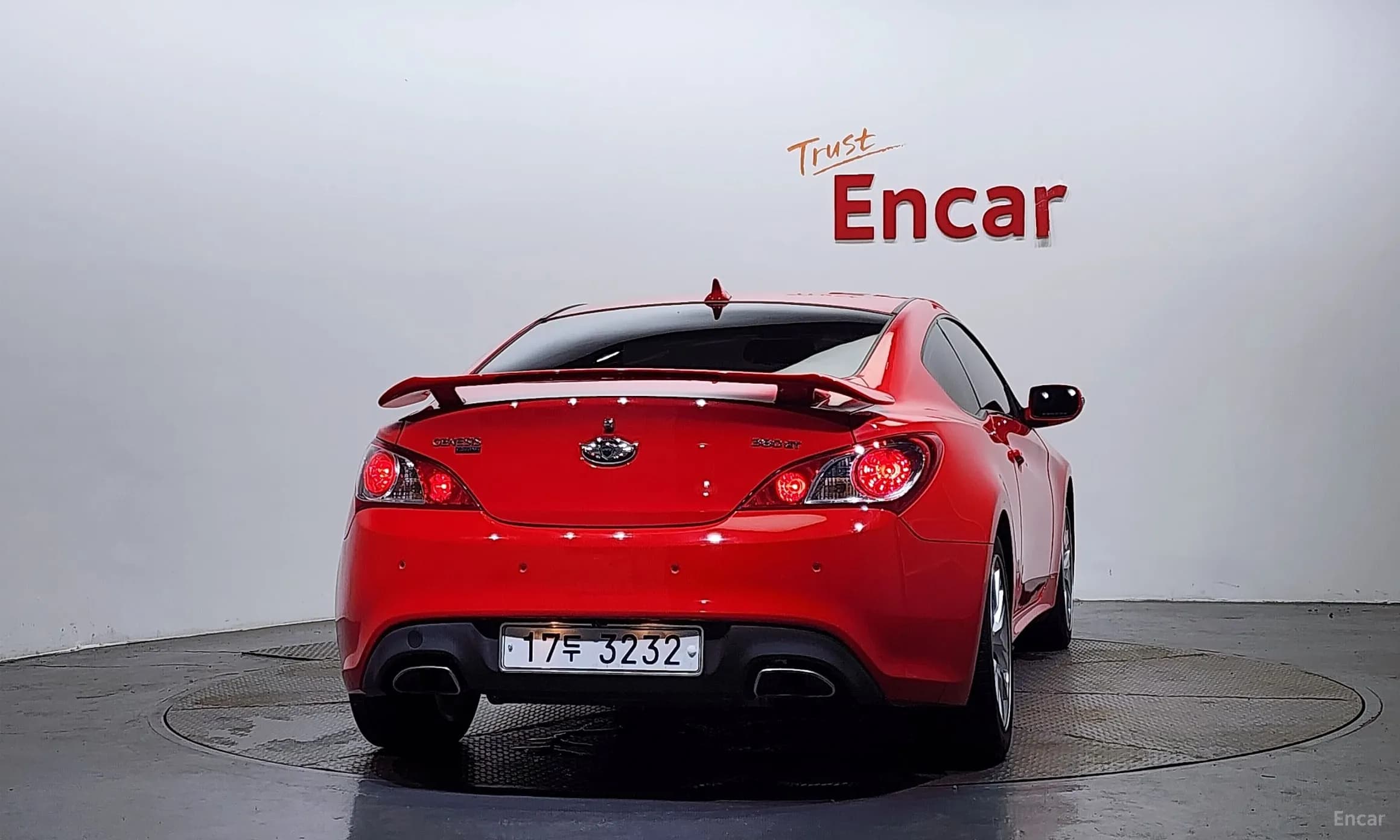 Genesis Coupe