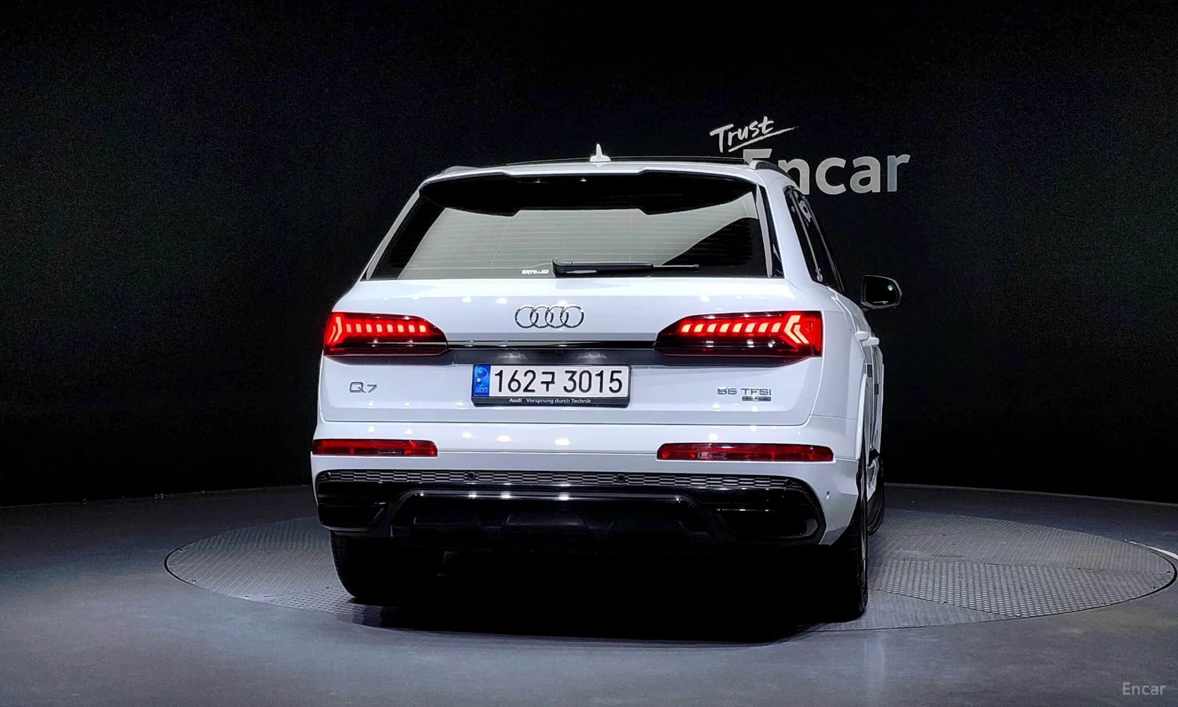 Q7 (4M)