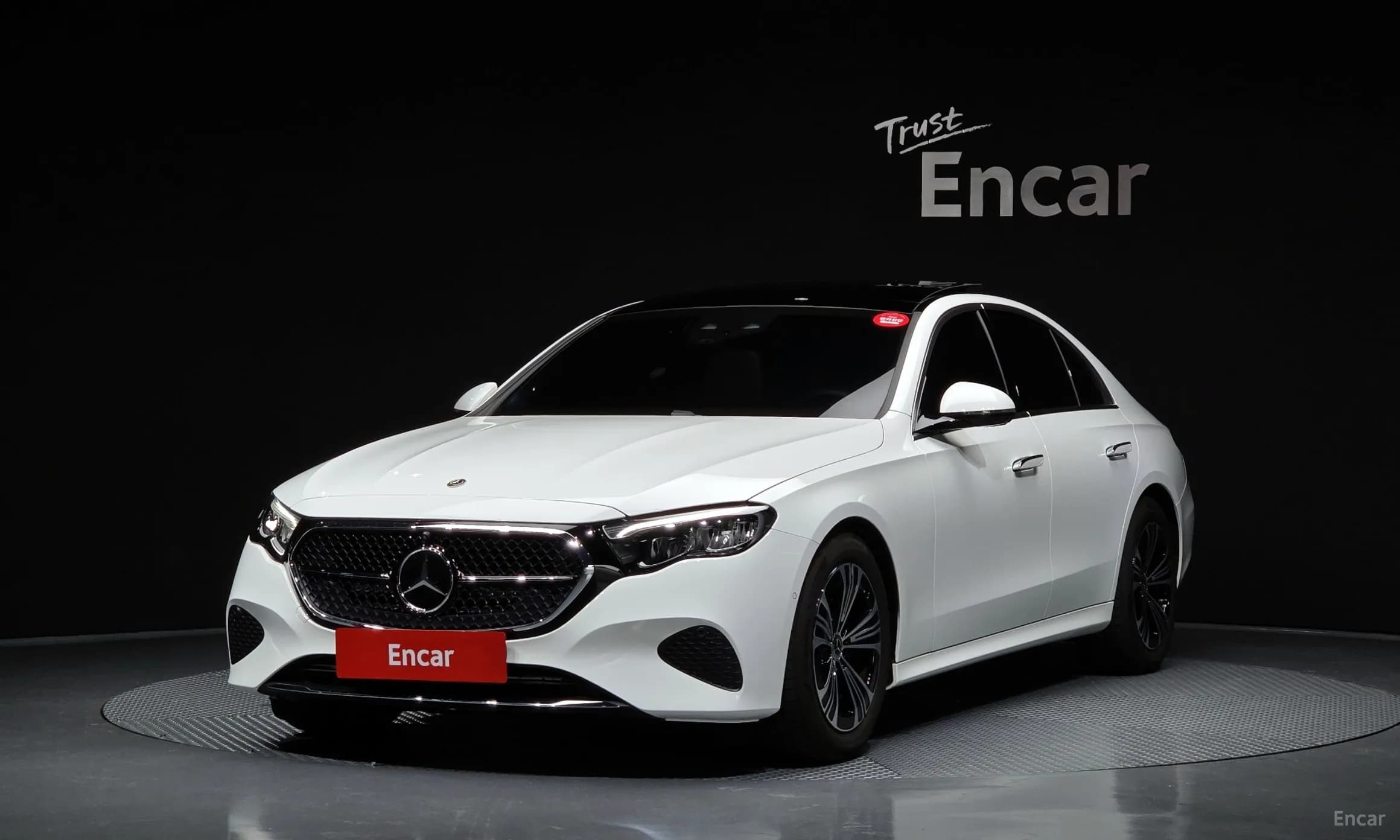 E-Class W214