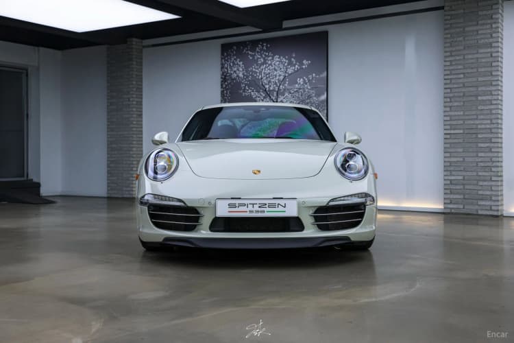 910