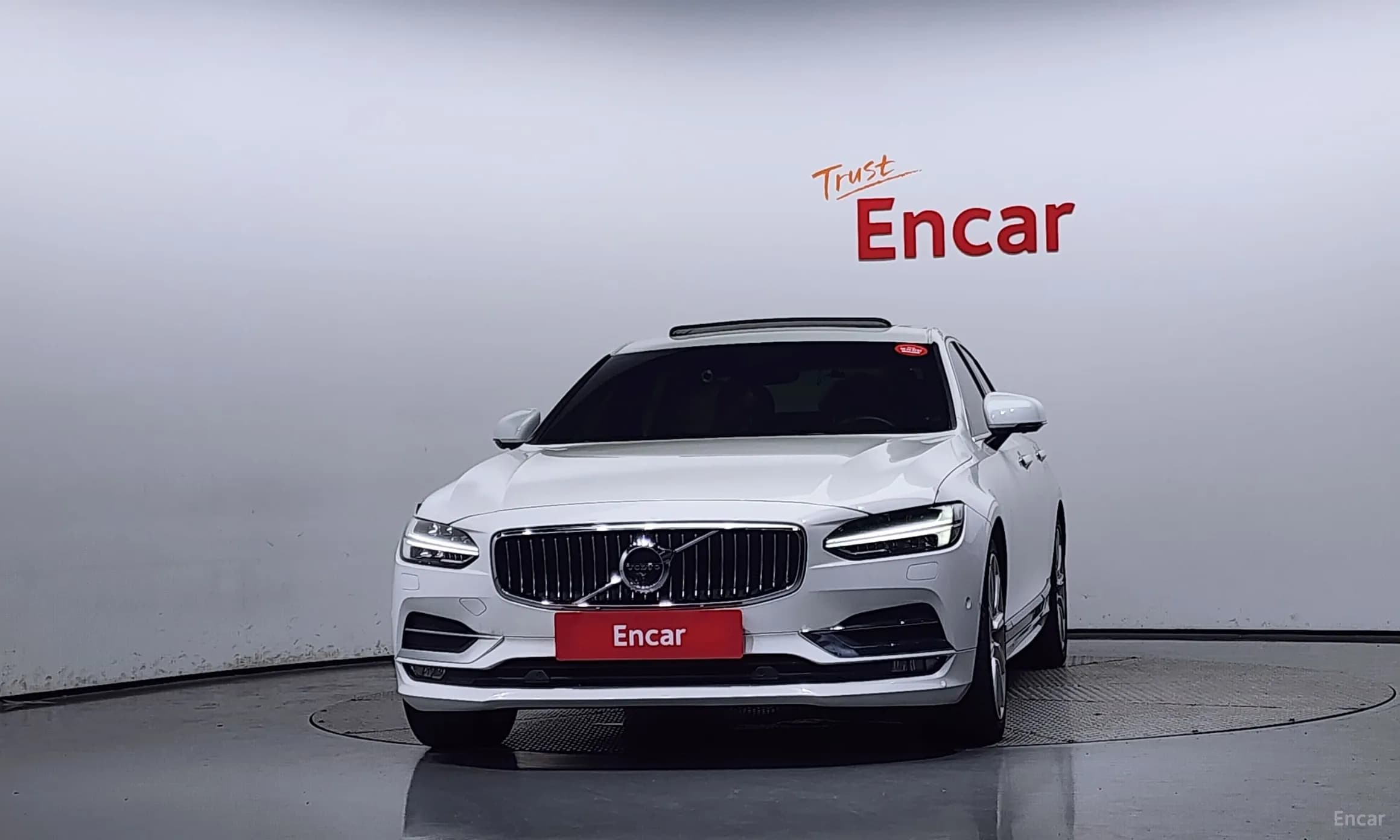 S90