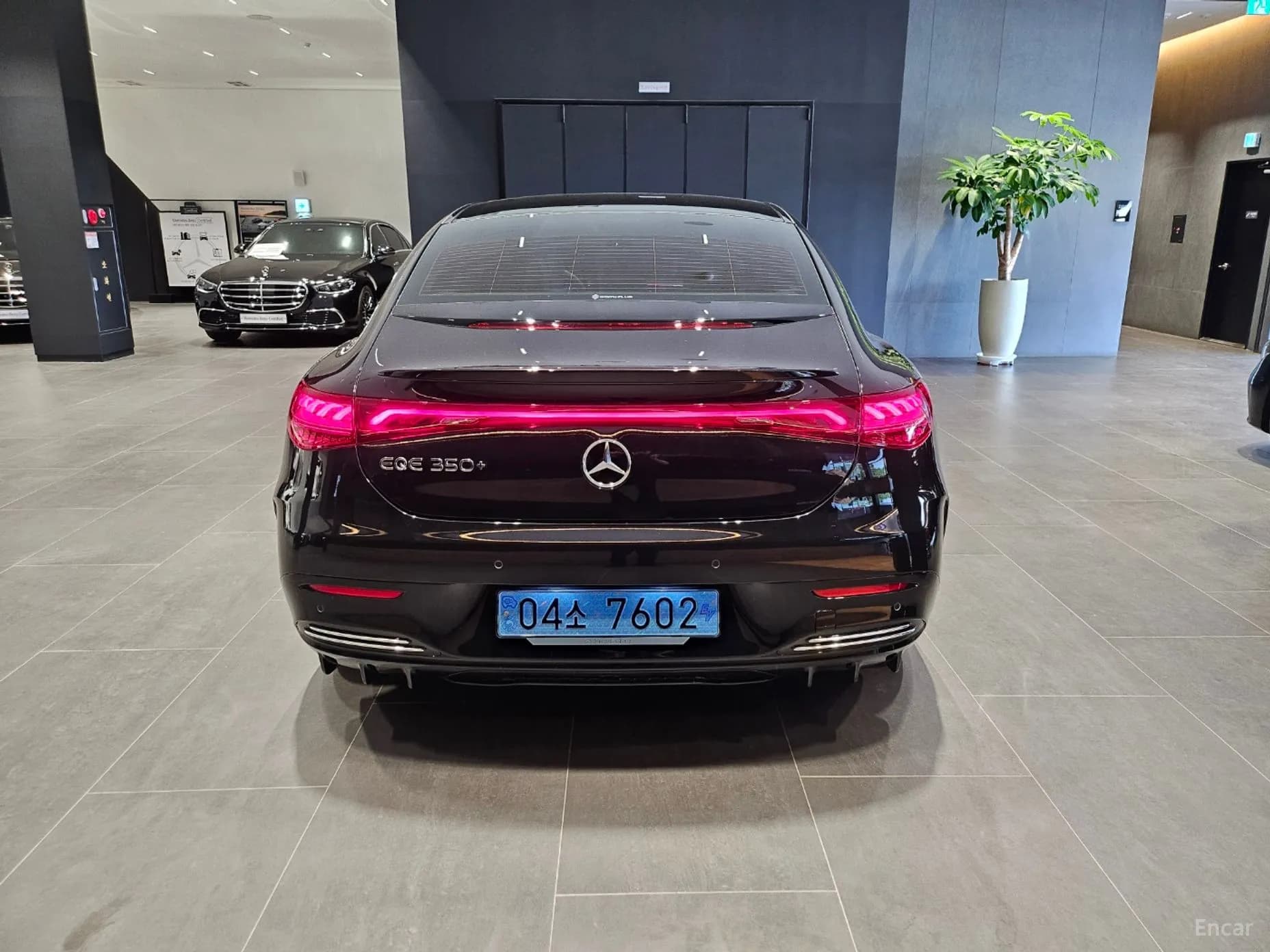 EQE V295